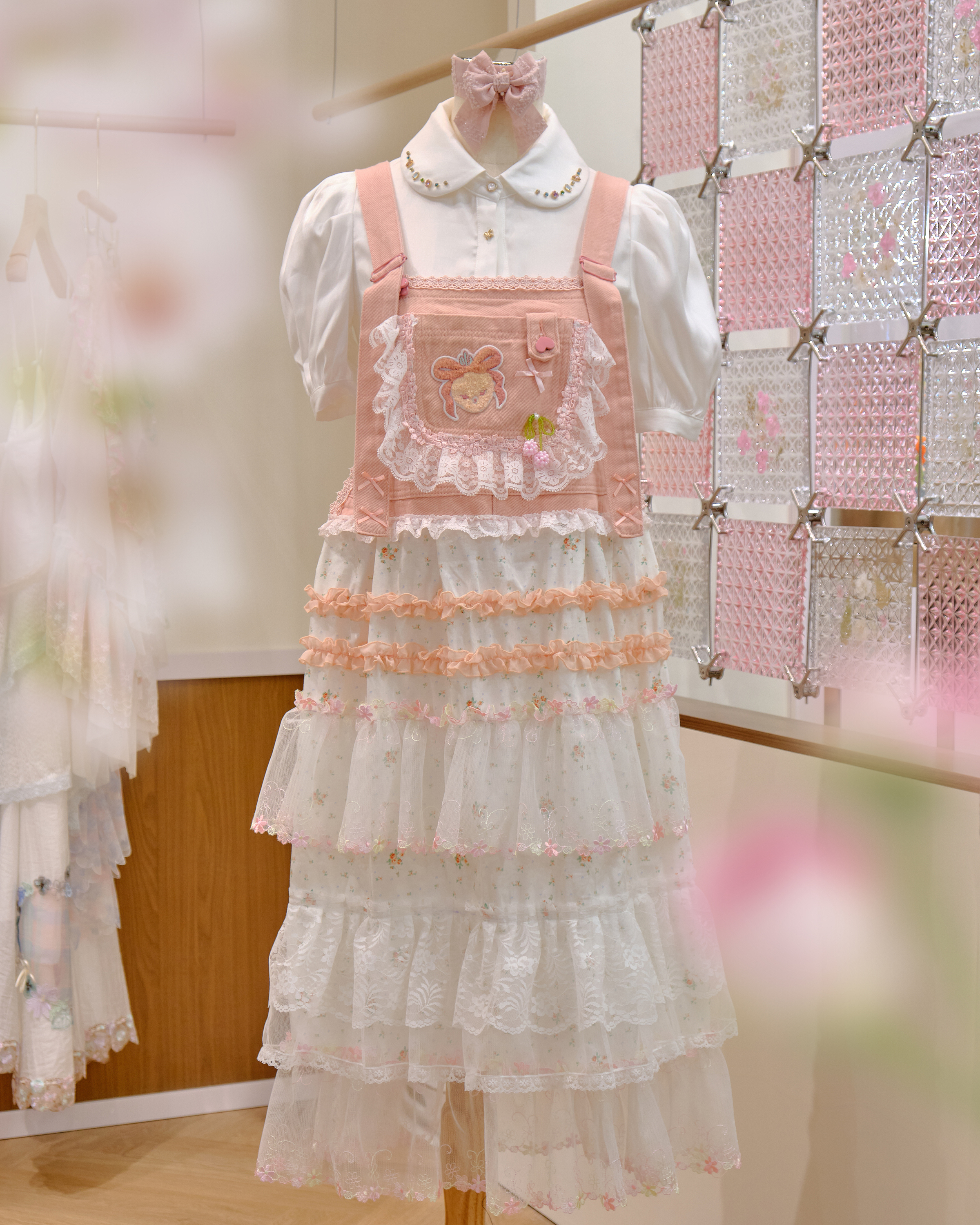 12600 Original Floral Embroidery Patchwork Denim Jumpsuit