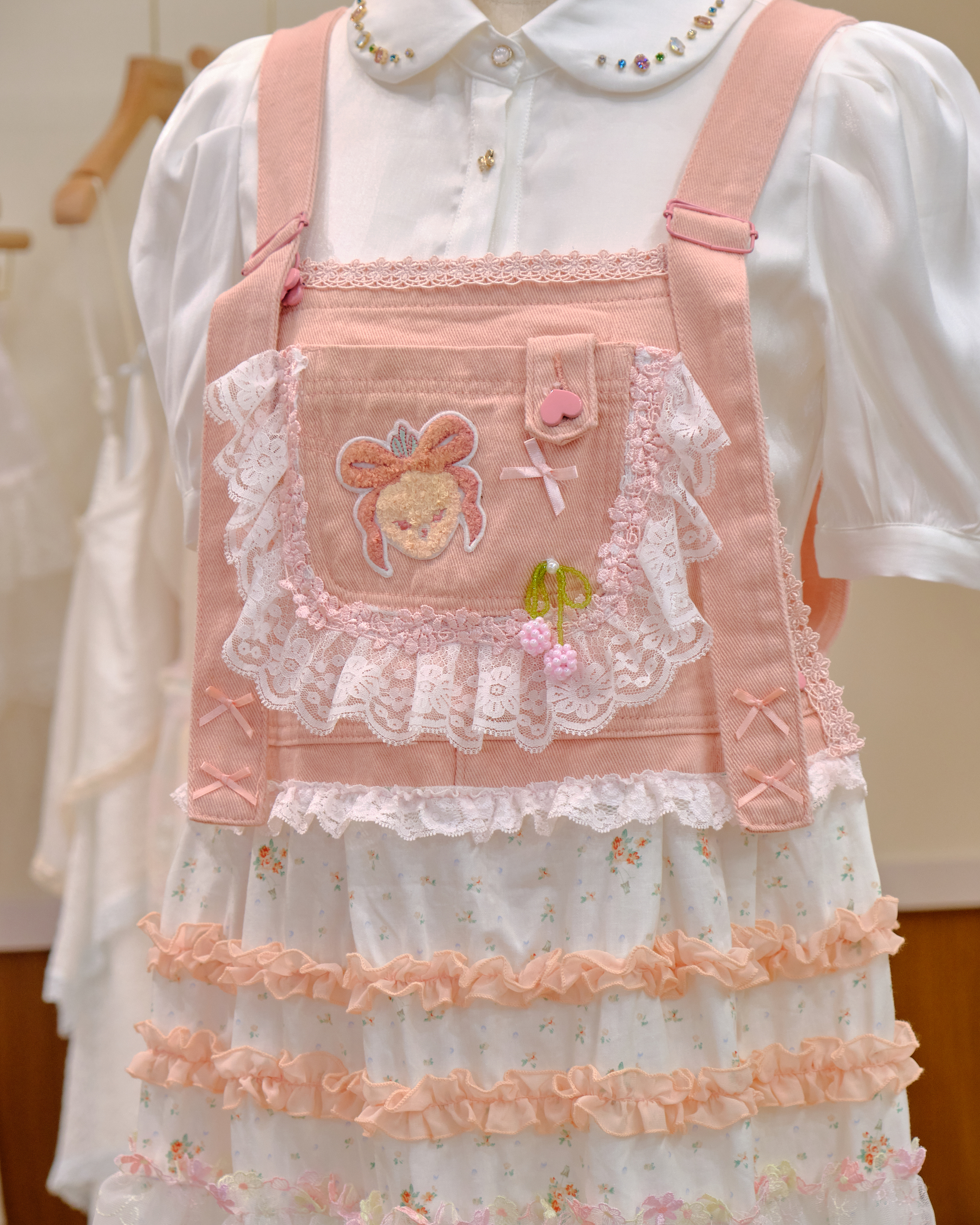 12600 Original Floral Embroidery Patchwork Denim Jumpsuit