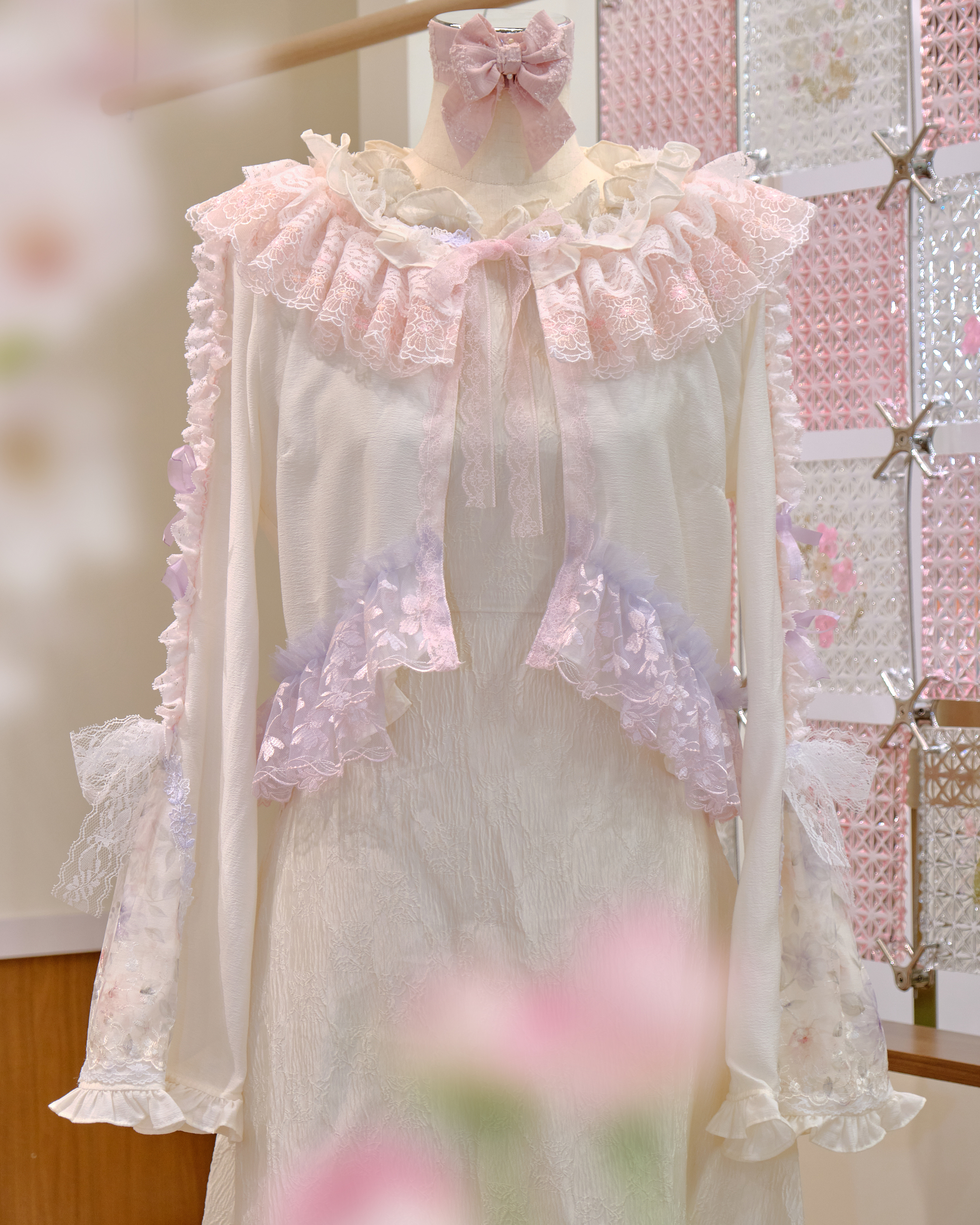 12596 Ruffle Ridge Flared Sleeve High-Waist Thin Jacket