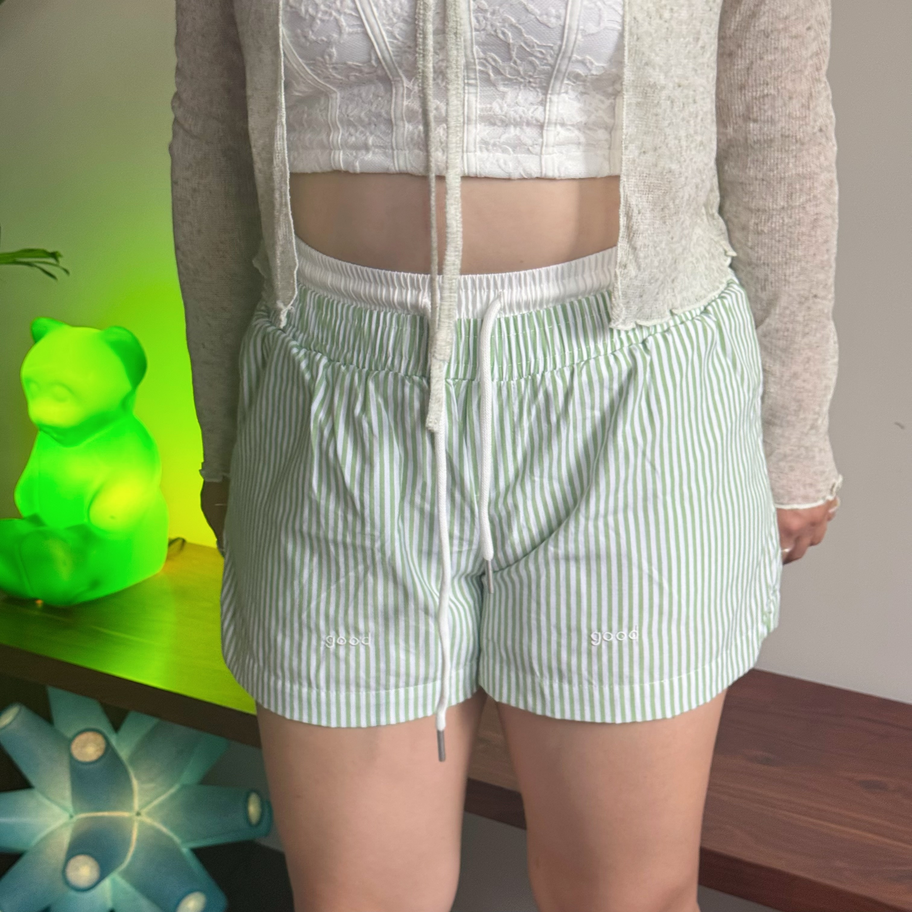 B10慵懶時髦 美式條紋短褲（藍/綠）