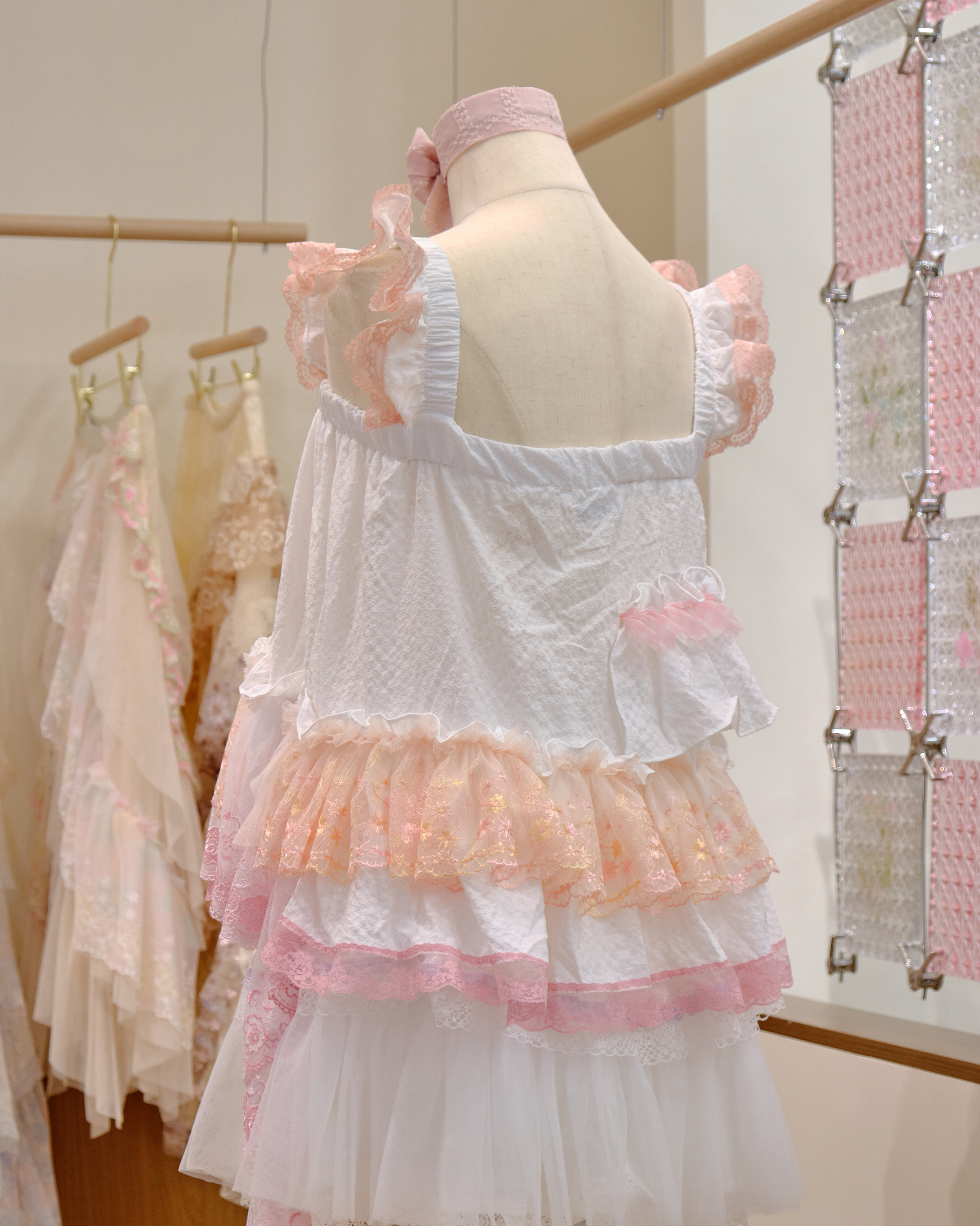 12582 Ruffle Strap Elastic Waist Irregular Layered Top