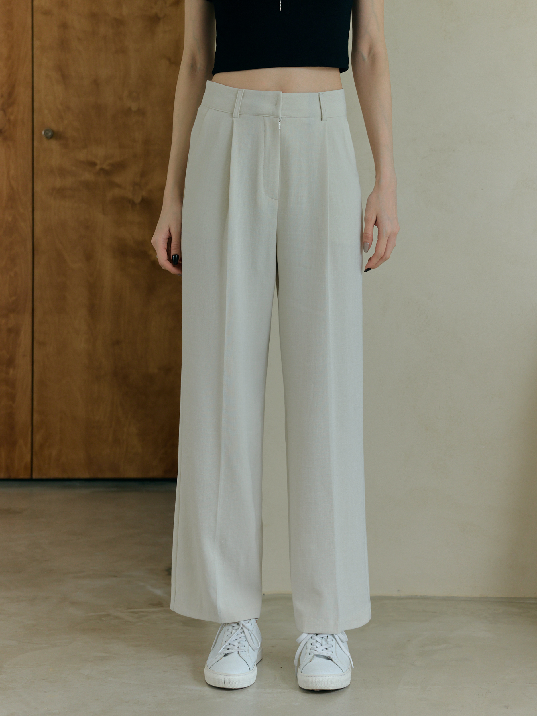 霧光遮肉落地西裝褲