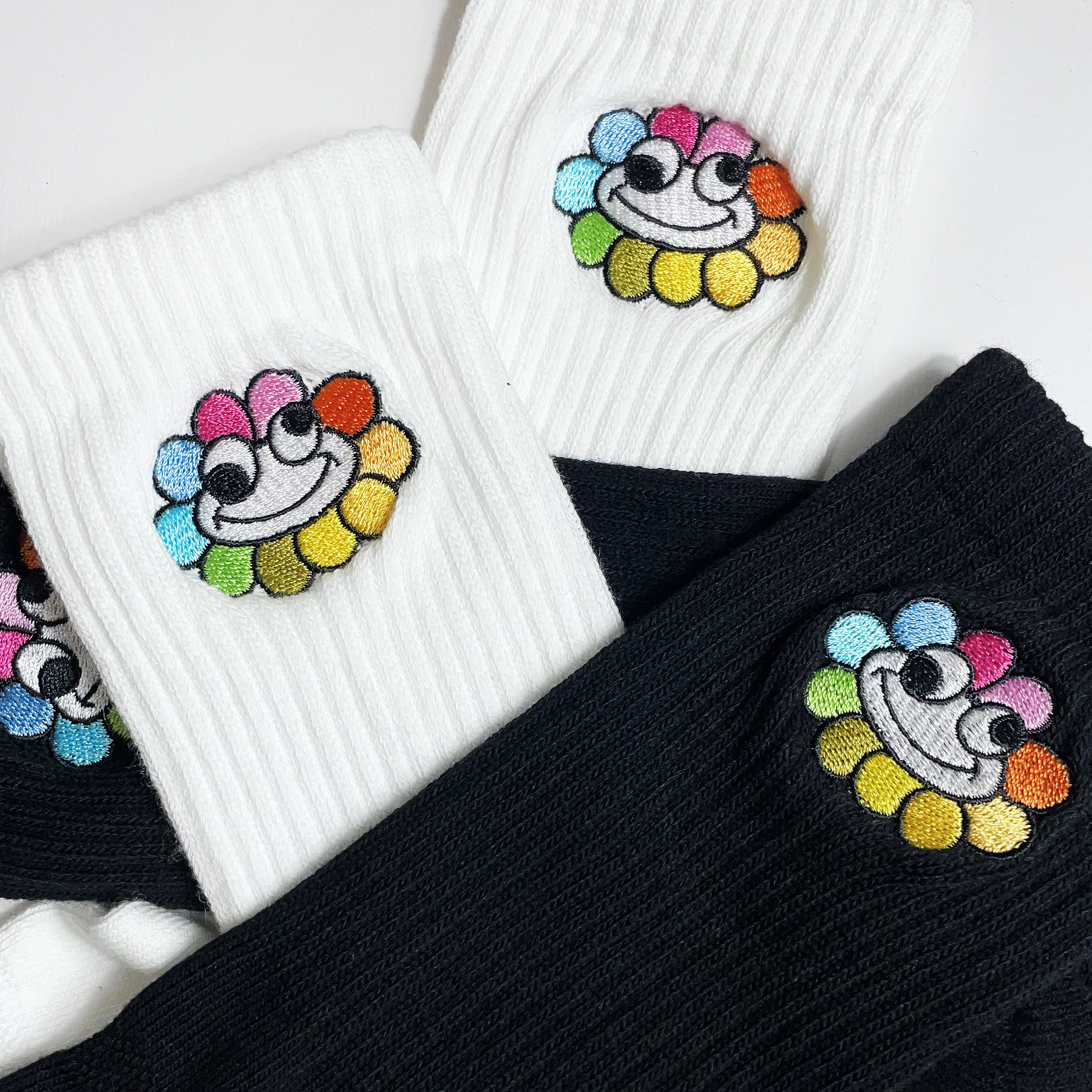 【逢甲 FUZZY】Best Foot Friend Ugly Flower 醜花 BFF 襪子 白色 BF22004