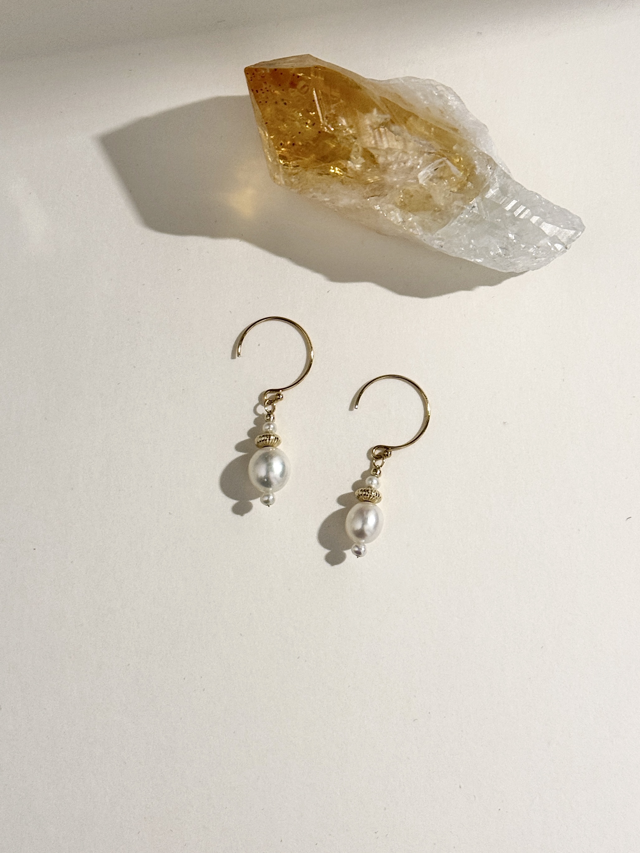 小行星珍珠耳環