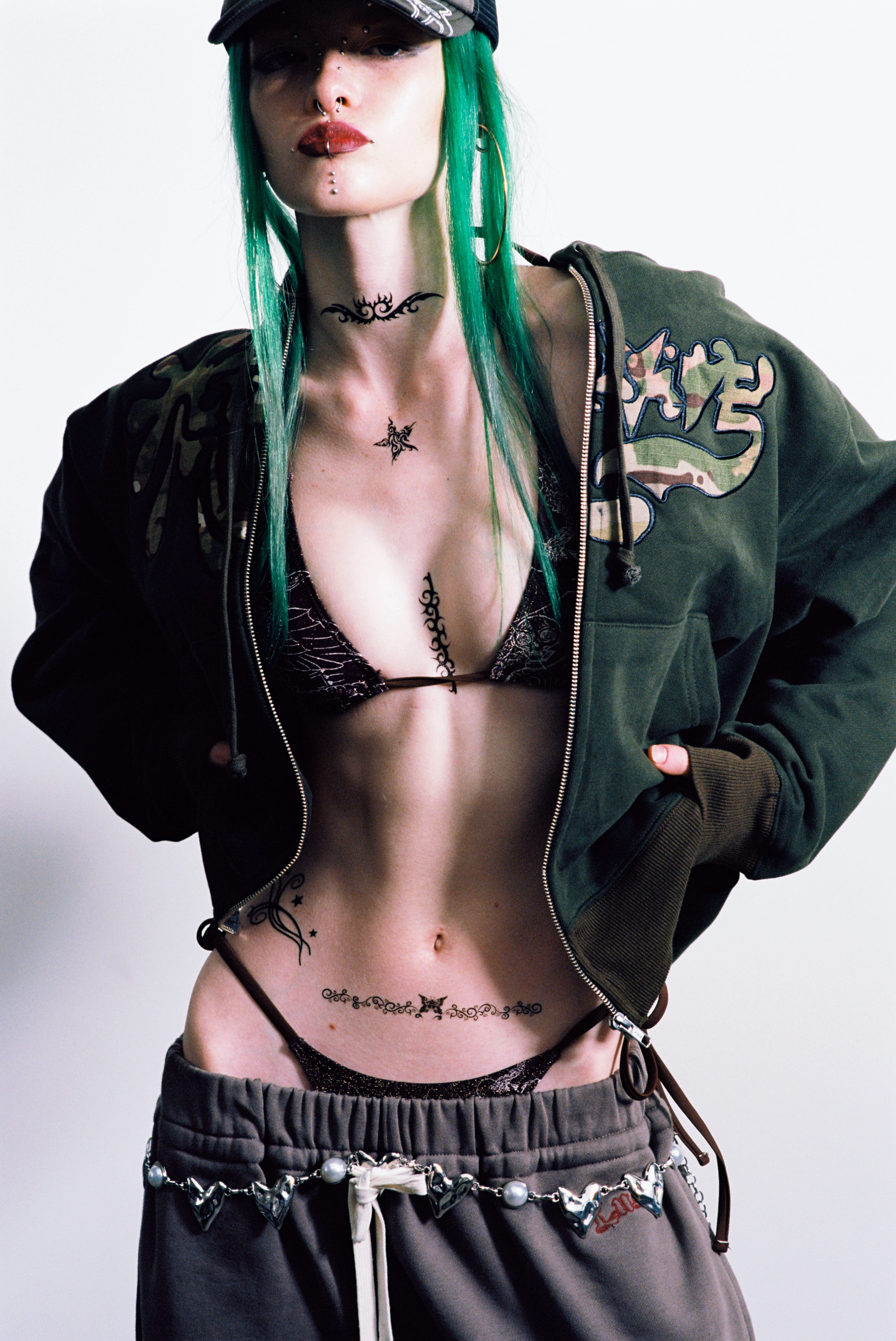 LUSIVE｜迷苔蝶比基尼套裝 Mosswing Butterfly Bikini (Black/Brown)