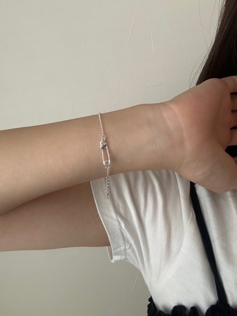S925 heart pin bracelet