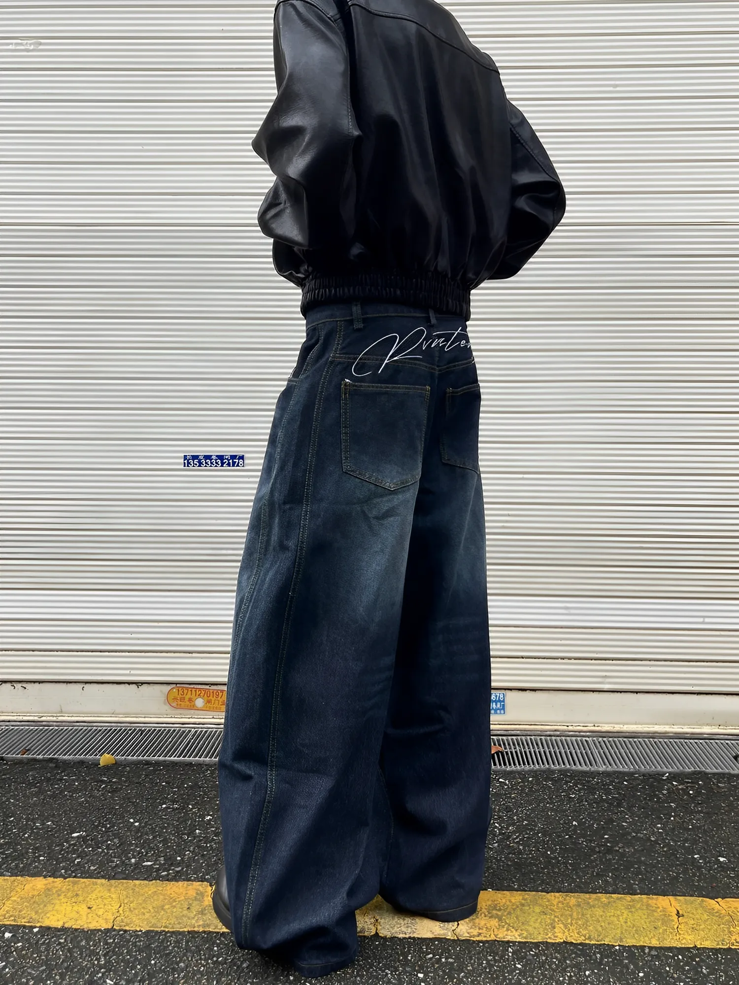 美式 刺繡 設計 彎刀 牛仔 長褲