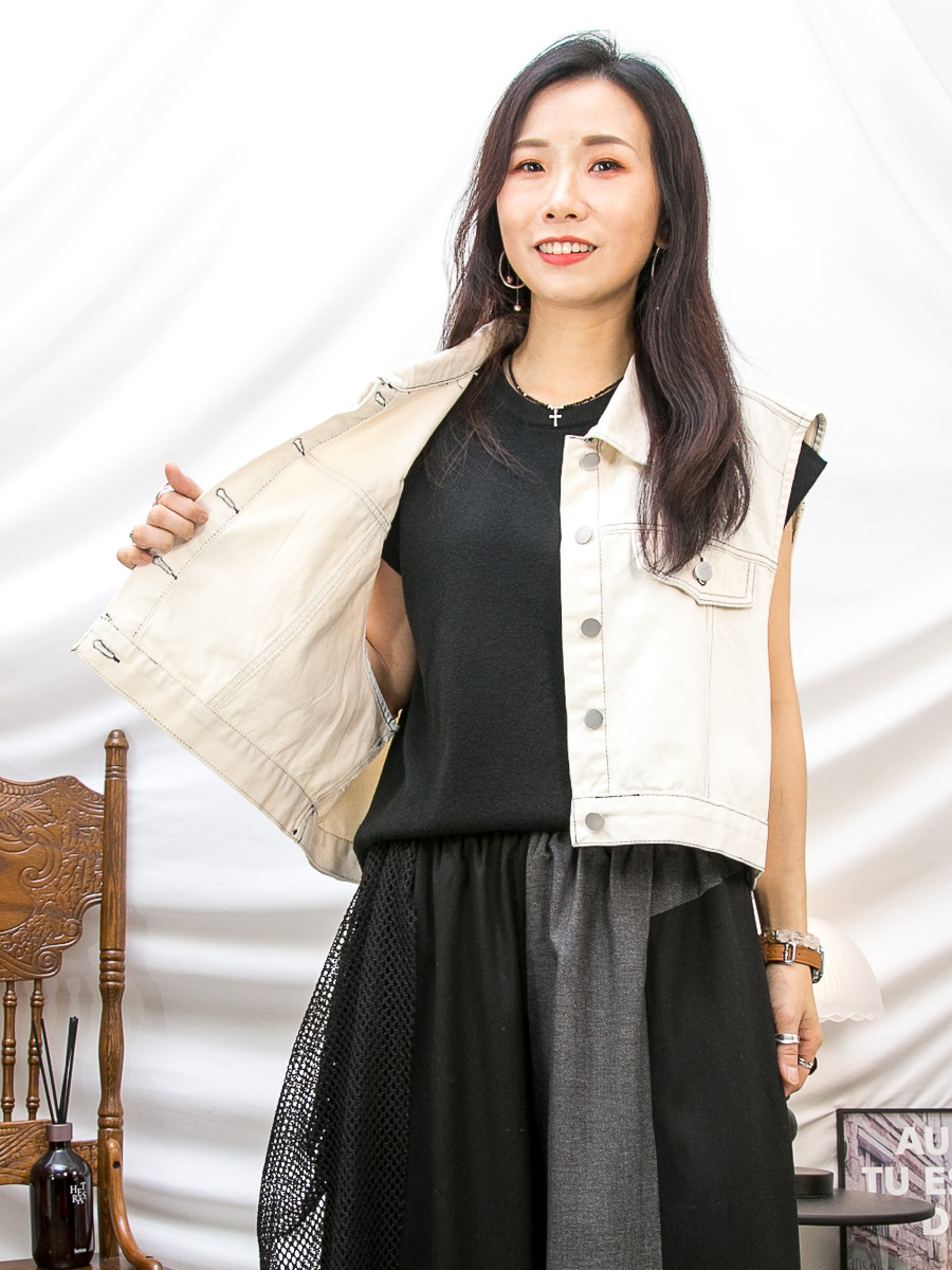 ⬇️開倉低至半價😱FINALSALE📣 明線扣鈕．牛仔背心外套 【不設退換】