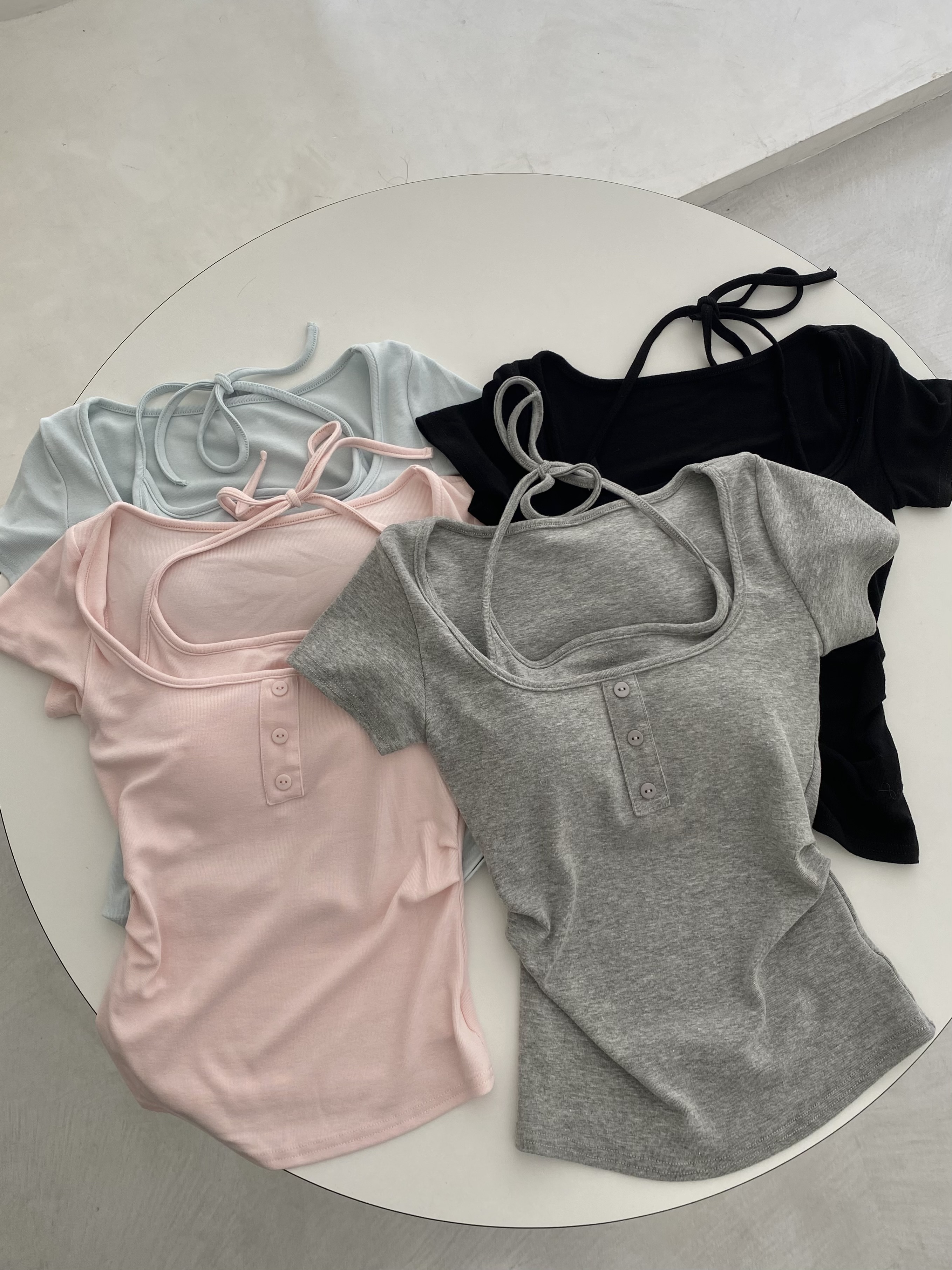 美胸排扣假兩件掛脖BraT