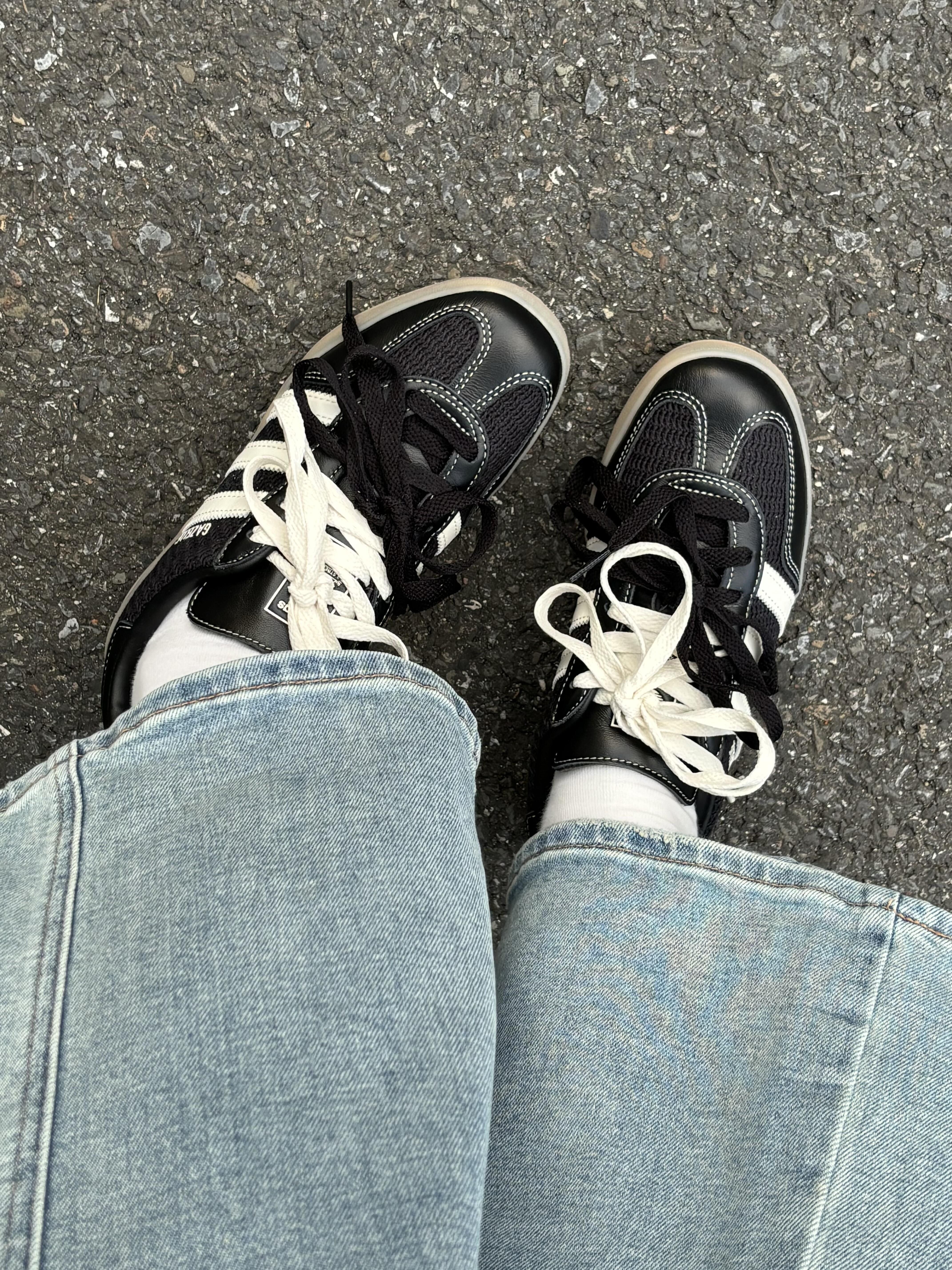 Adidas Originals Gazelle Indoor 黑芝麻編織 黑白色 編織 皮革 焦糖底 復古 德訓鞋 JQ7084/預購