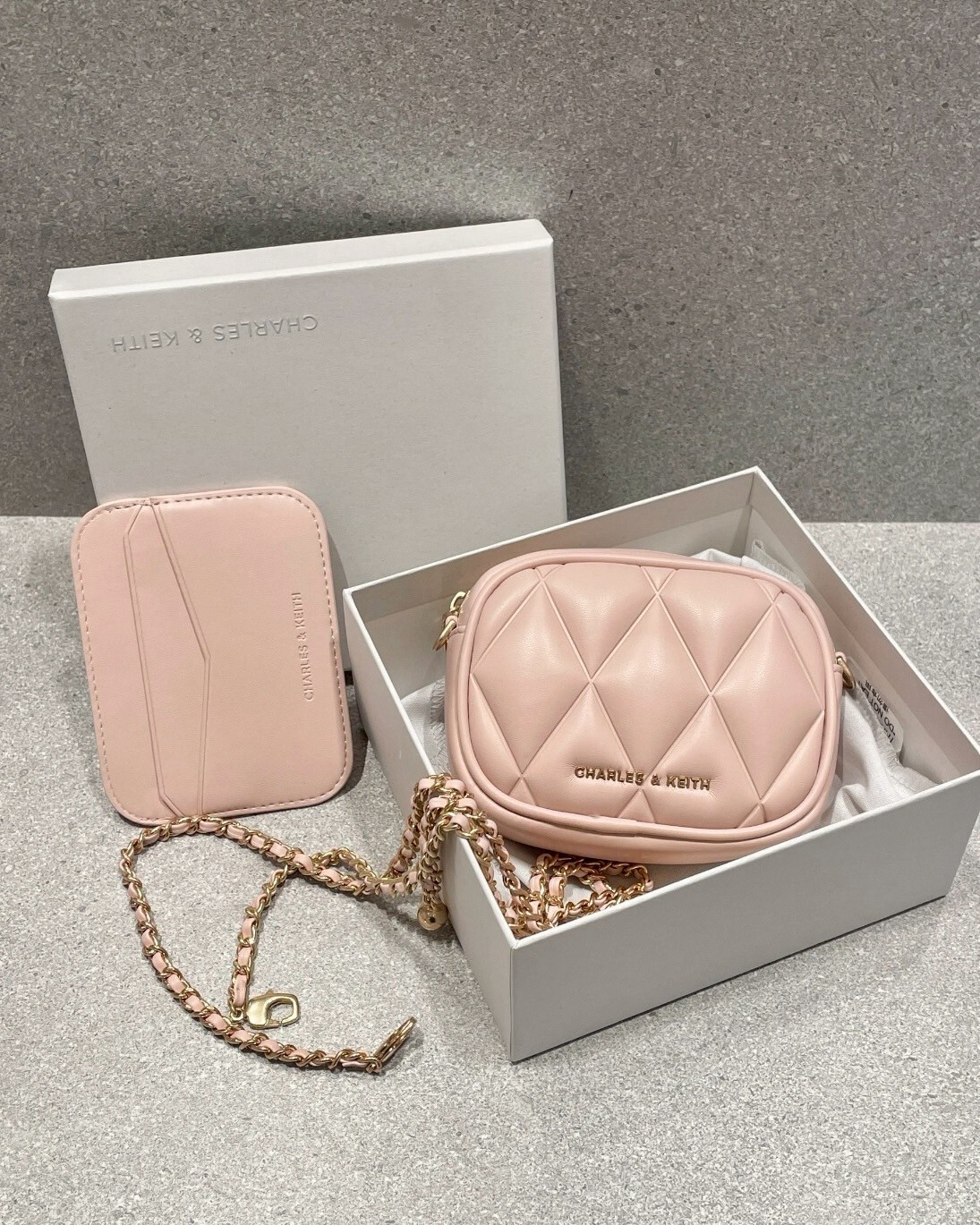 CHARLES & KEITH 小CK Arwen 菱格迷你包 肩背包 共3色