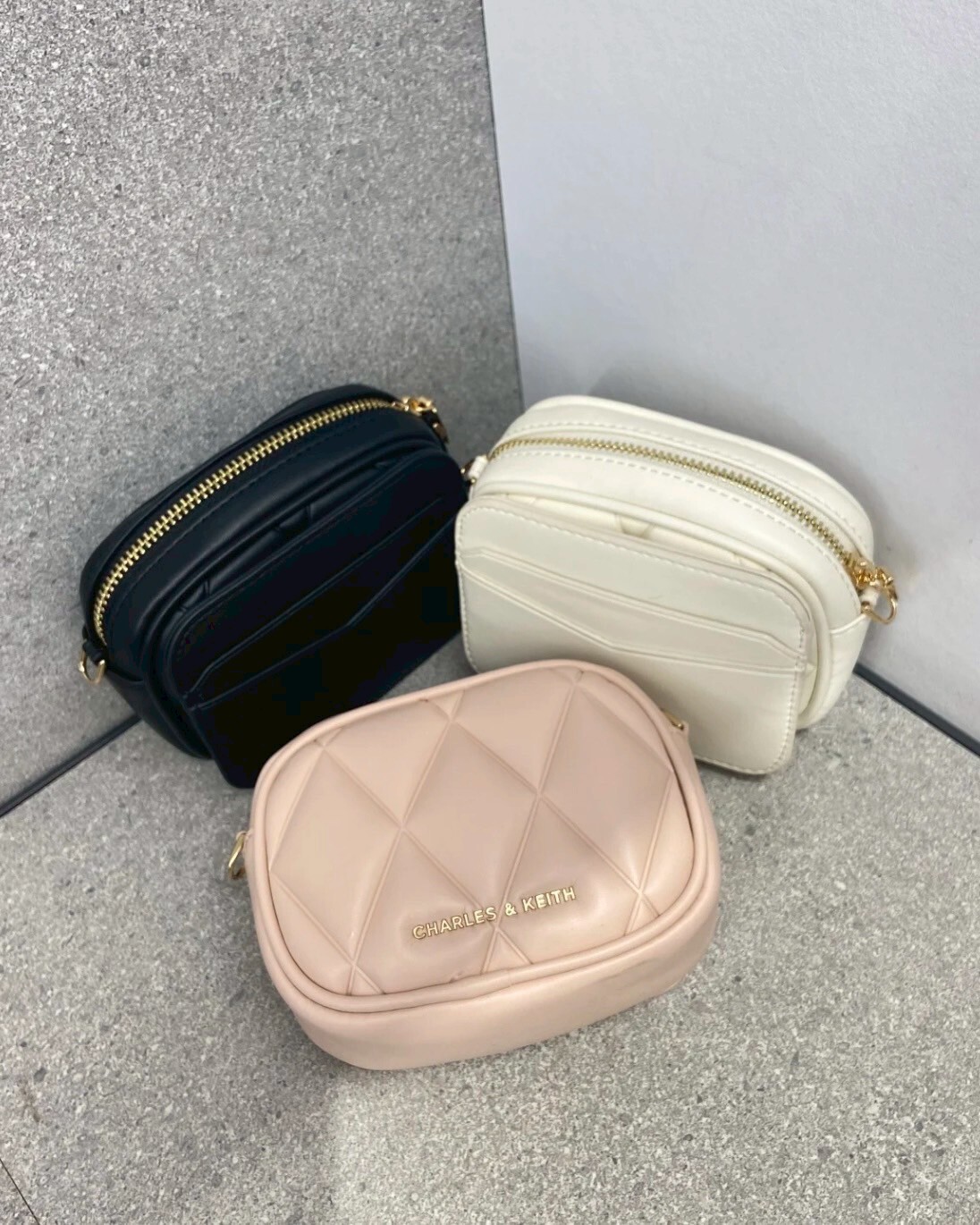 CHARLES & KEITH 小CK Arwen 菱格迷你包 肩背包 共3色