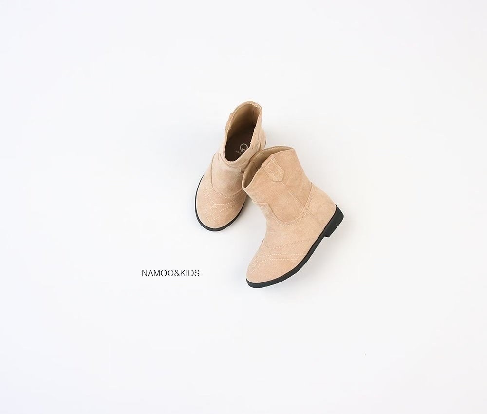 Namoo Suede Western Boots