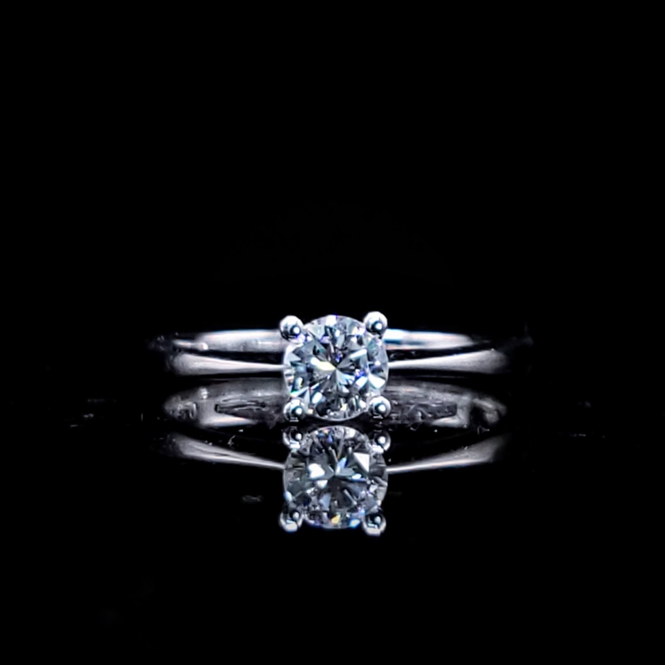 18K White Gold 0.35ct Diamond Ring