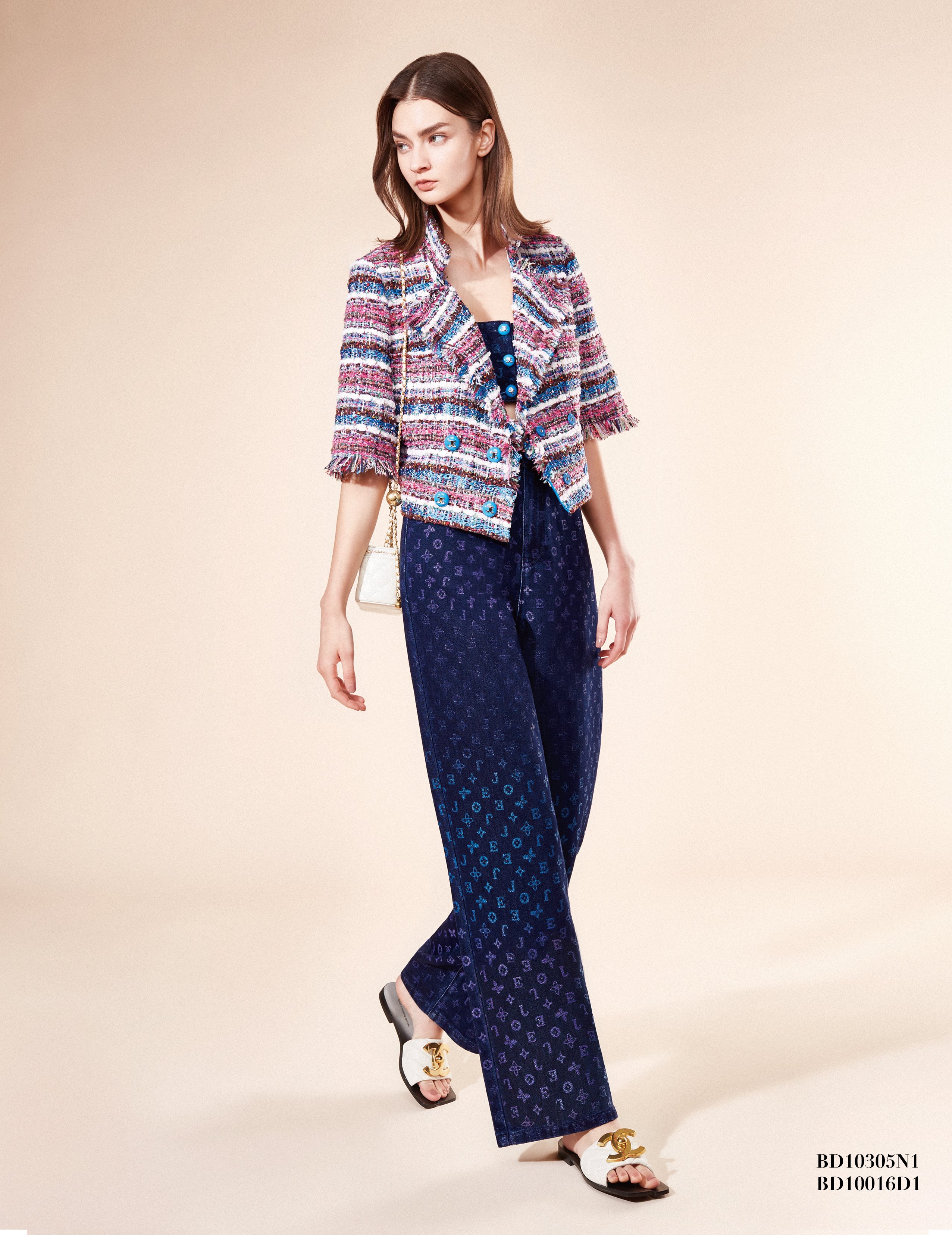 BD16903D1 新藝術花園紅藍條紋小香短版外套