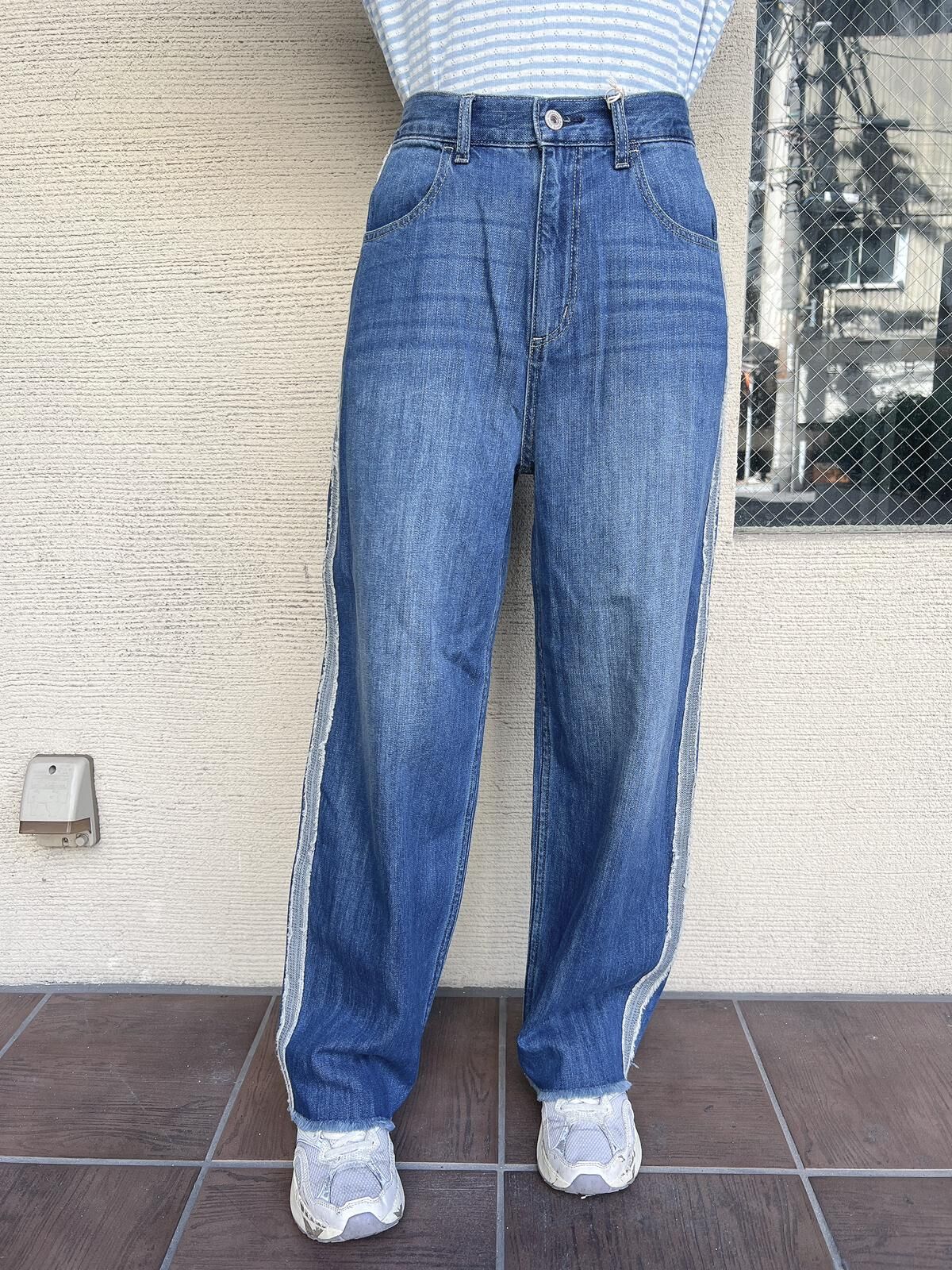 CR 則直擦破 牛仔褲 現貨