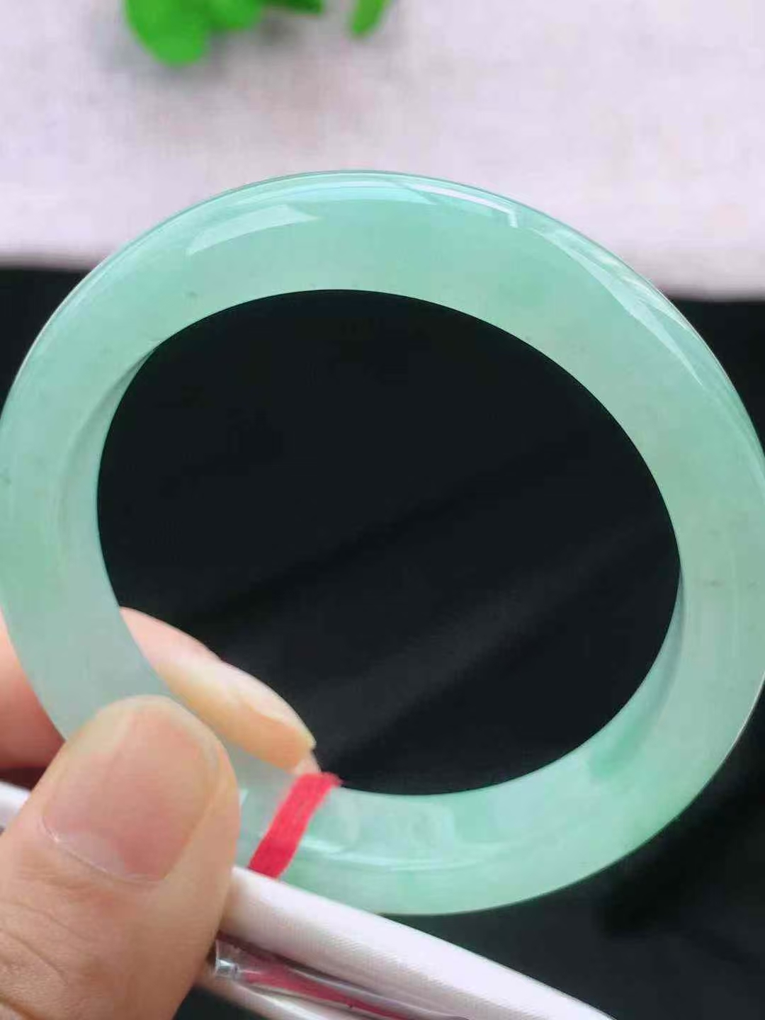 726588 53mm冰飄綠翡翠正圈手鐲 (52-54)