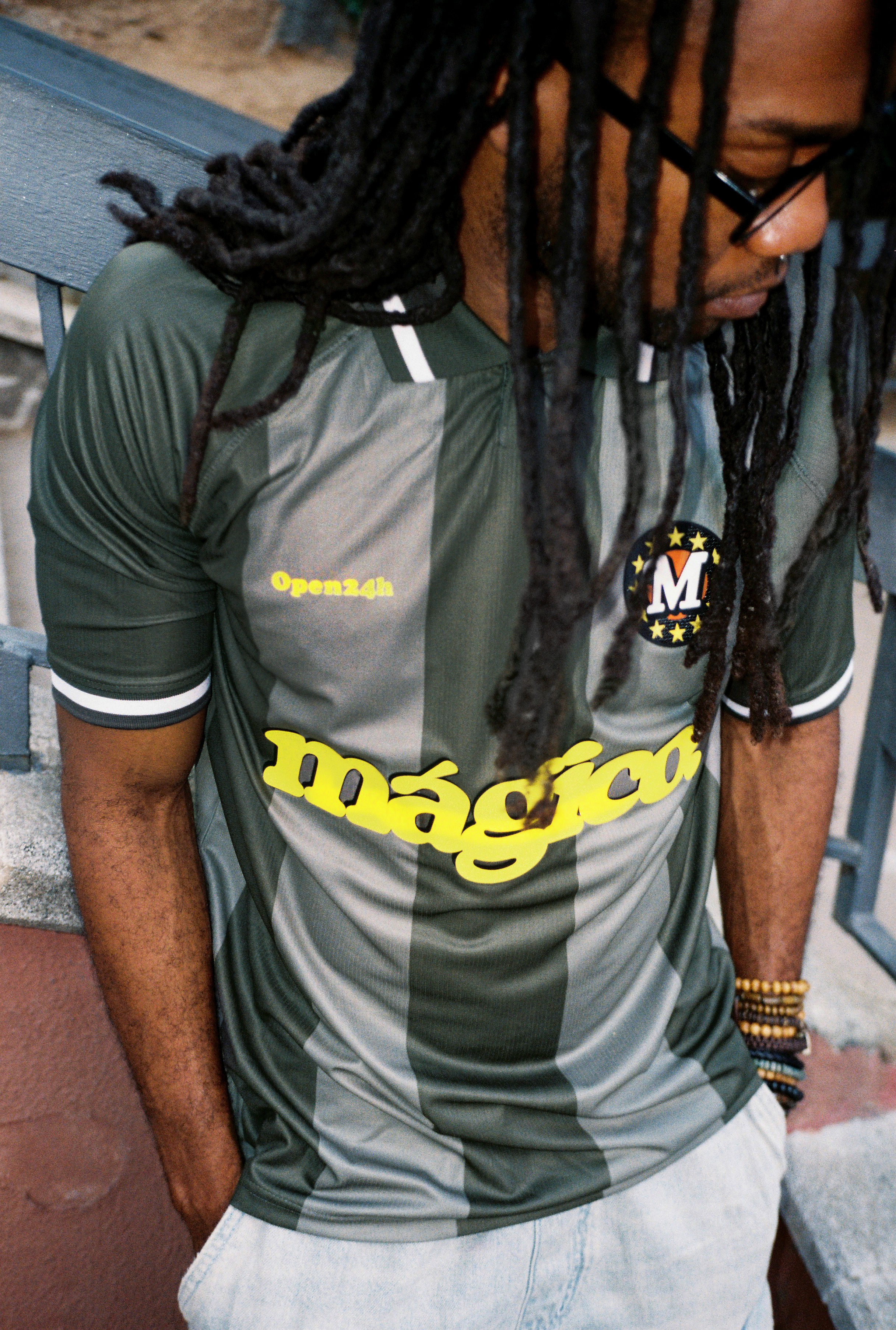 "MÁGICO FC" T-shirt - Green/Yellow