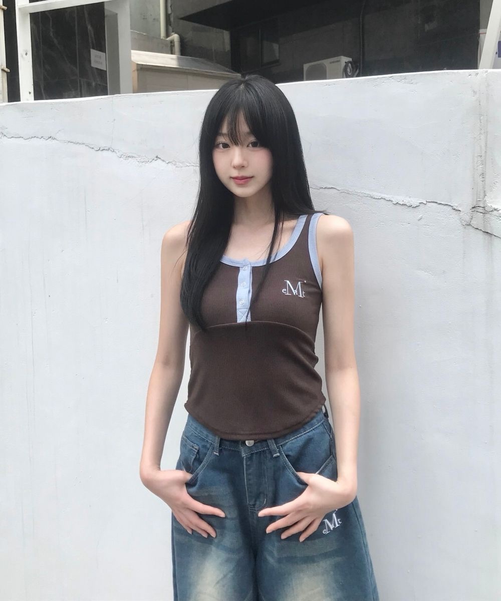 #預購 🇰🇷韓國26春夏 MUCENT 拼色鈕扣 短版羅紋背心 M29