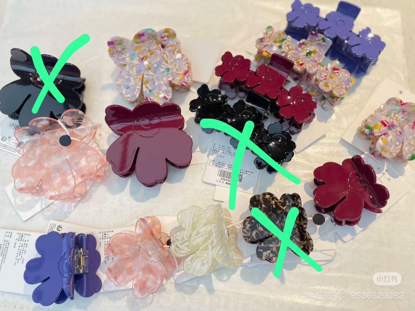 22/08 Marimekko花花髮夾