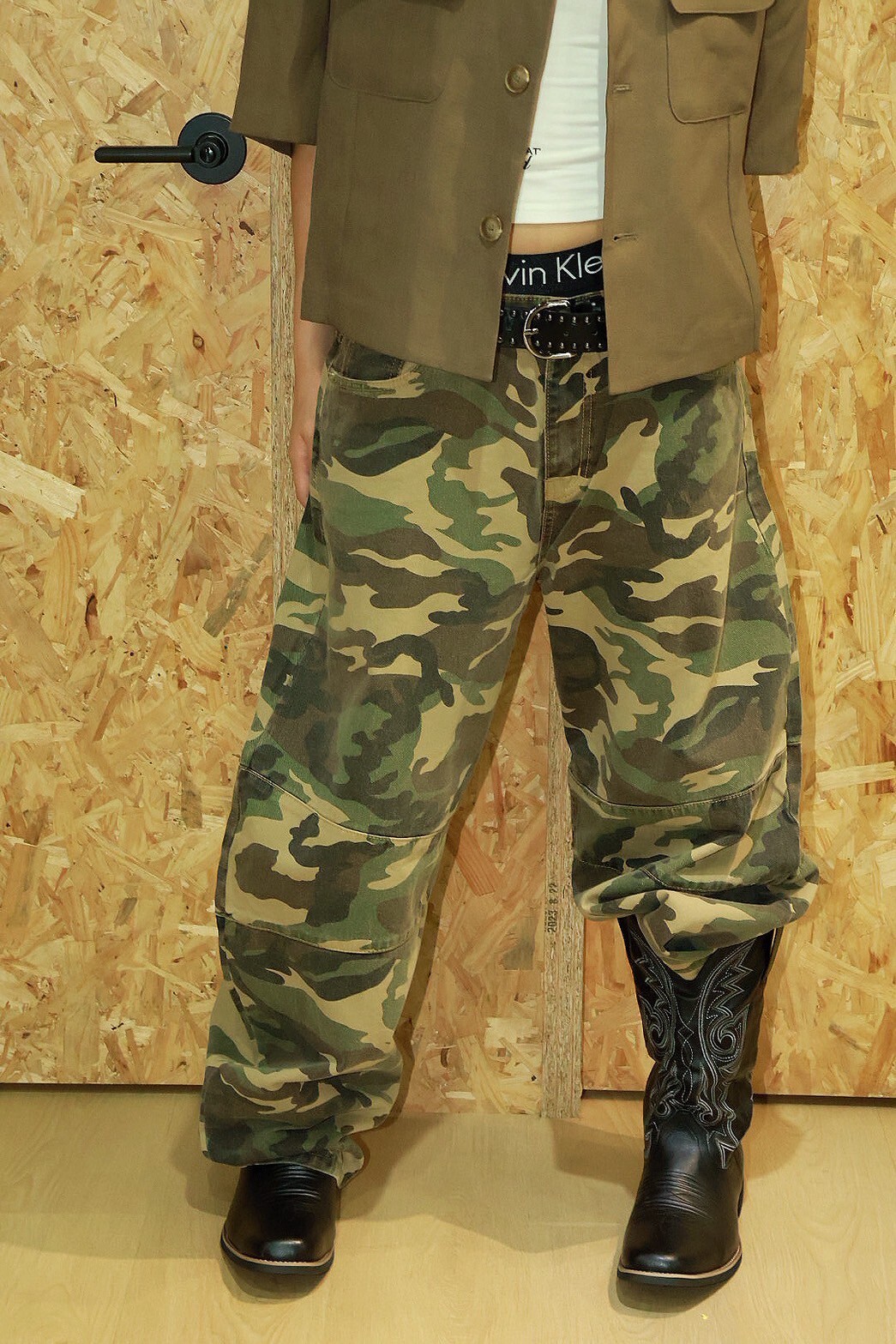 設計後線條 摺痕 雙色 迷彩 #牛仔褲