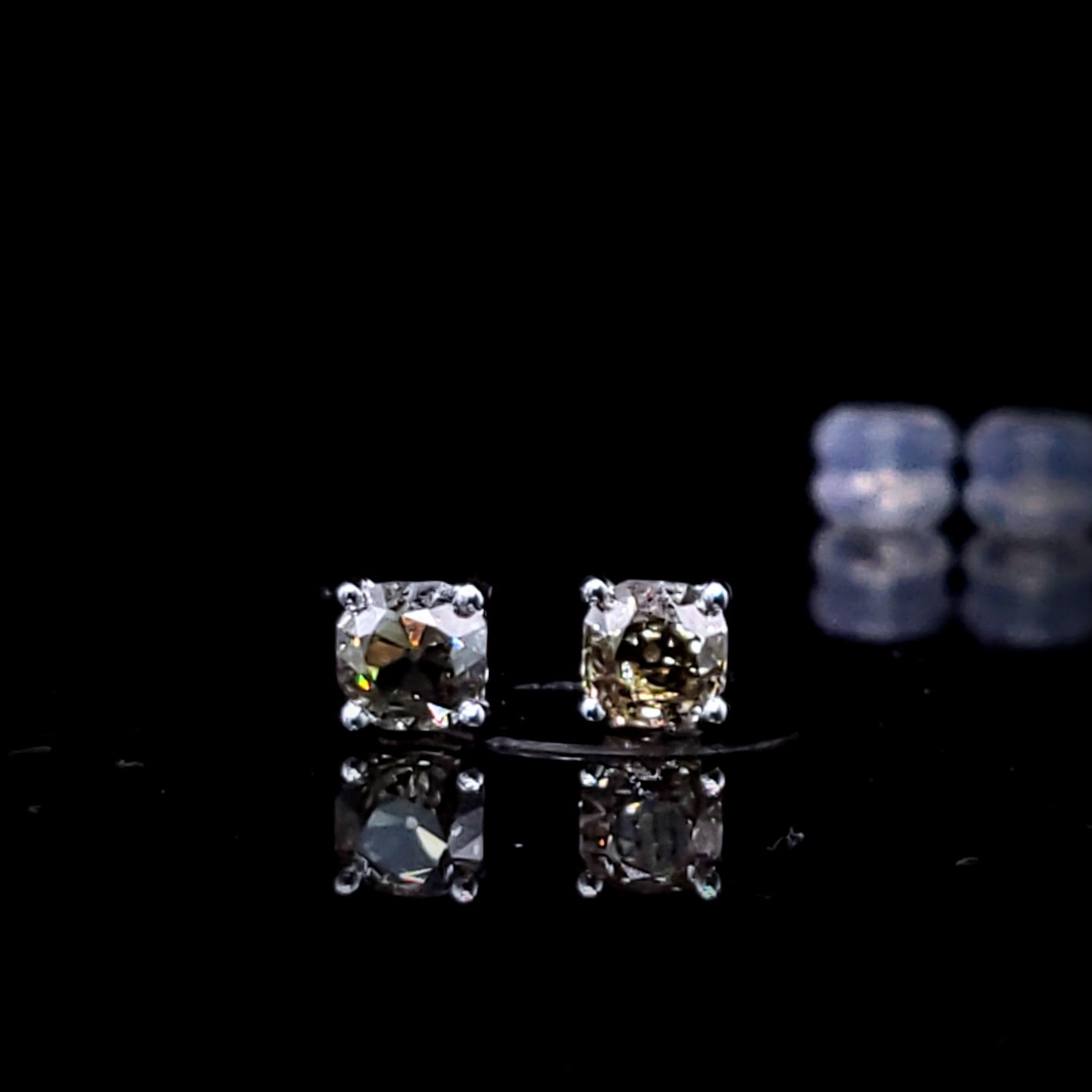 18K White Gold 0.90ct Fancy Brown Radian Cut Diamond Earrings