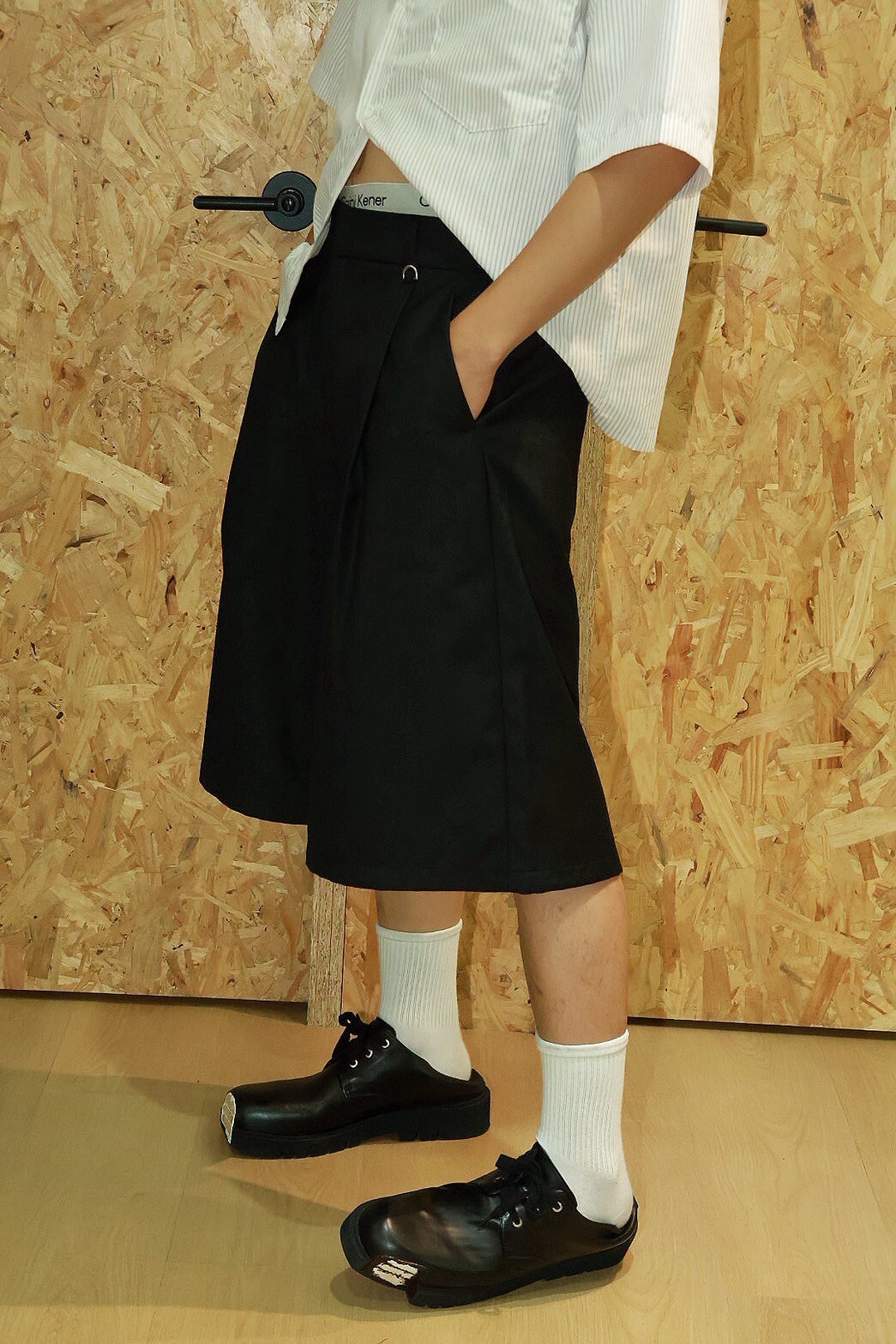 後鬆緊 拉環 摺痕 挺版 西裝 #短褲