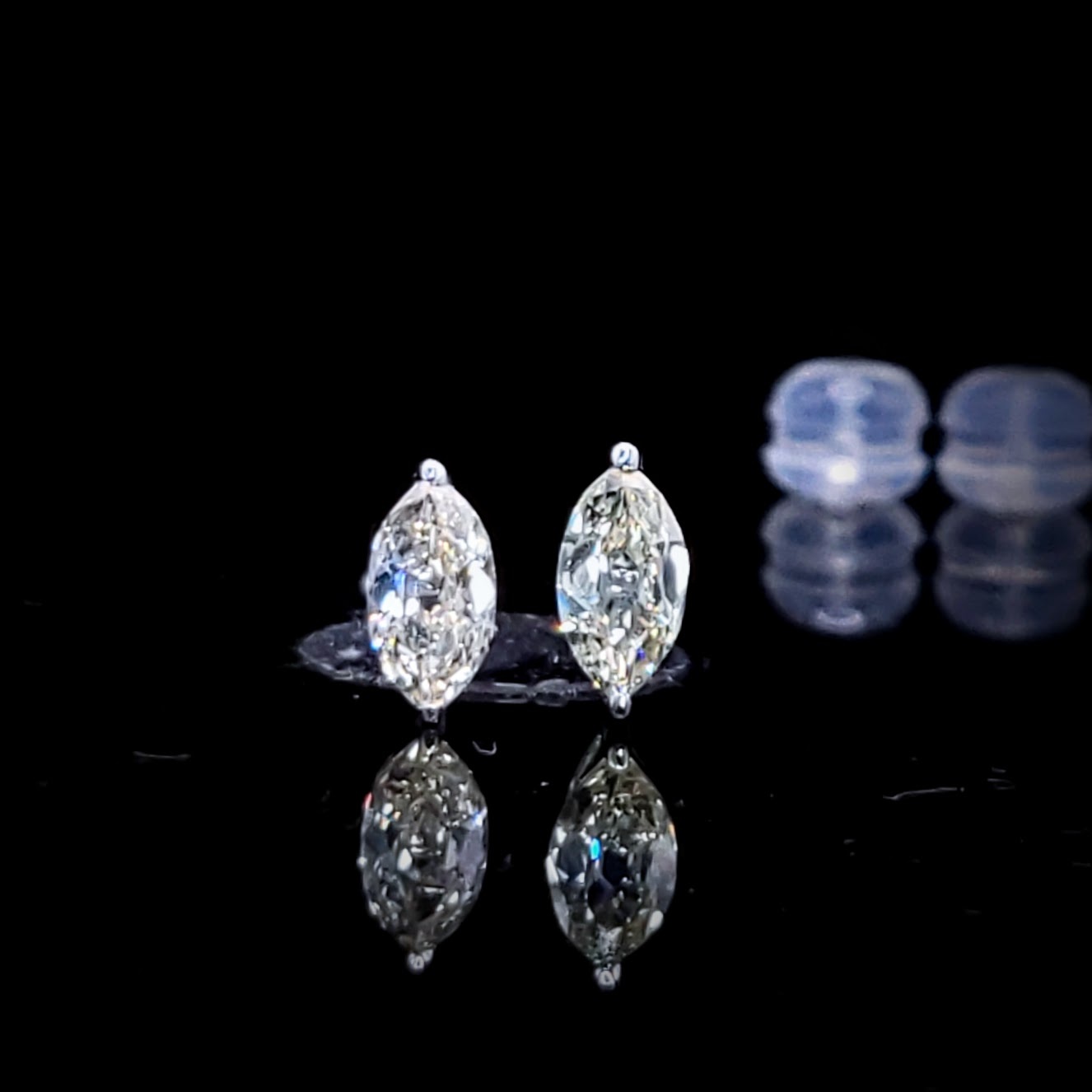 18K White Gold 0.61ct Marquise Cut Diamond Earrings