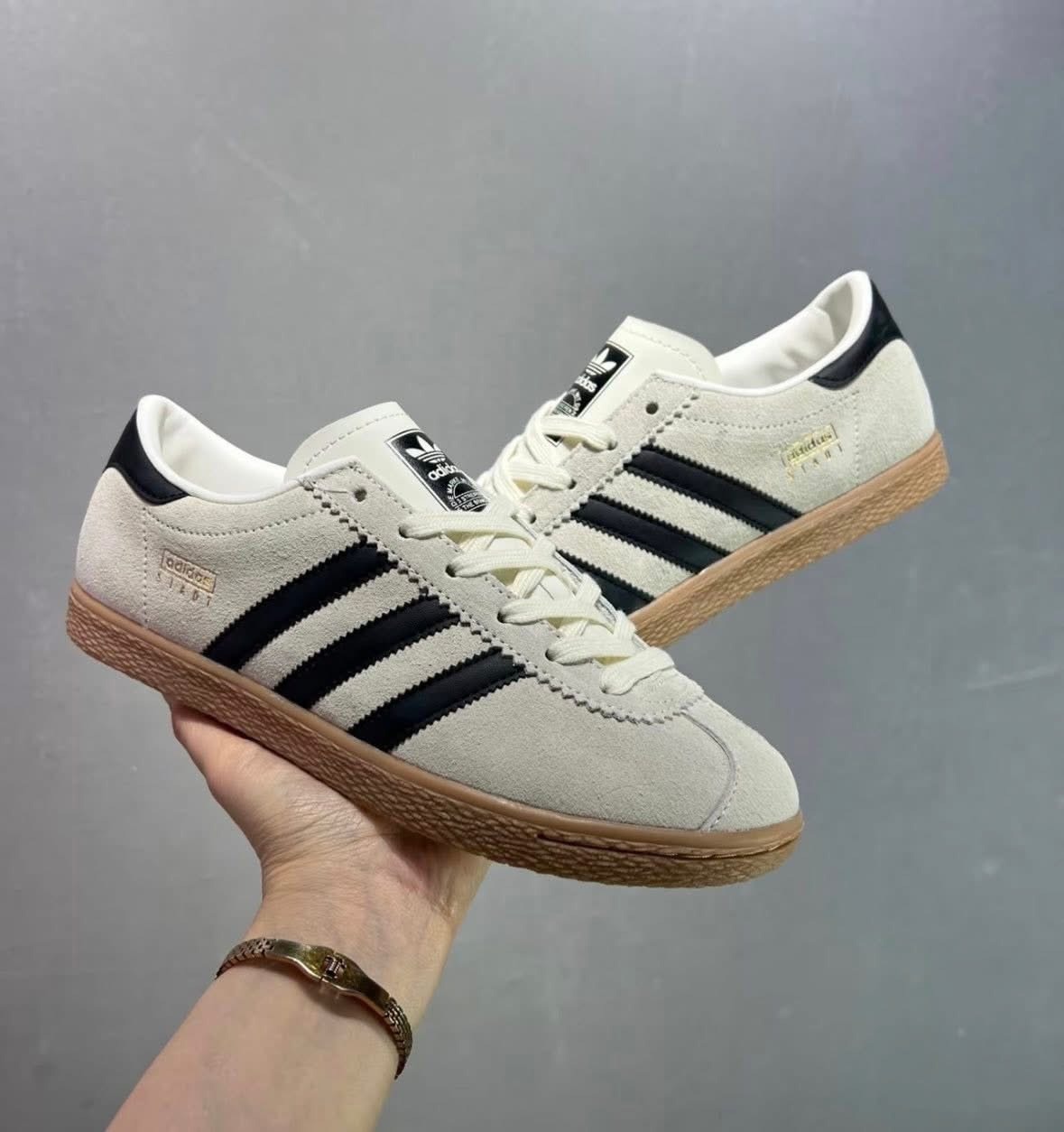 【Luxury】現貨+預購 ADIDAS STADT 德訓鞋 米白焦糖配色 奶茶色 麂皮 焦糖底 德訓鞋 休閒鞋 JR6343 男女款