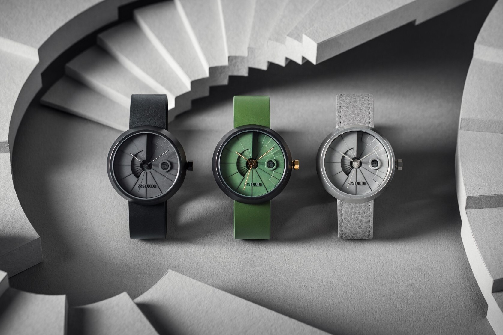 純金泥　0.4瓦　　準金泥　2瓦 四度空間水泥錶」十週年紀念版時空迴旋