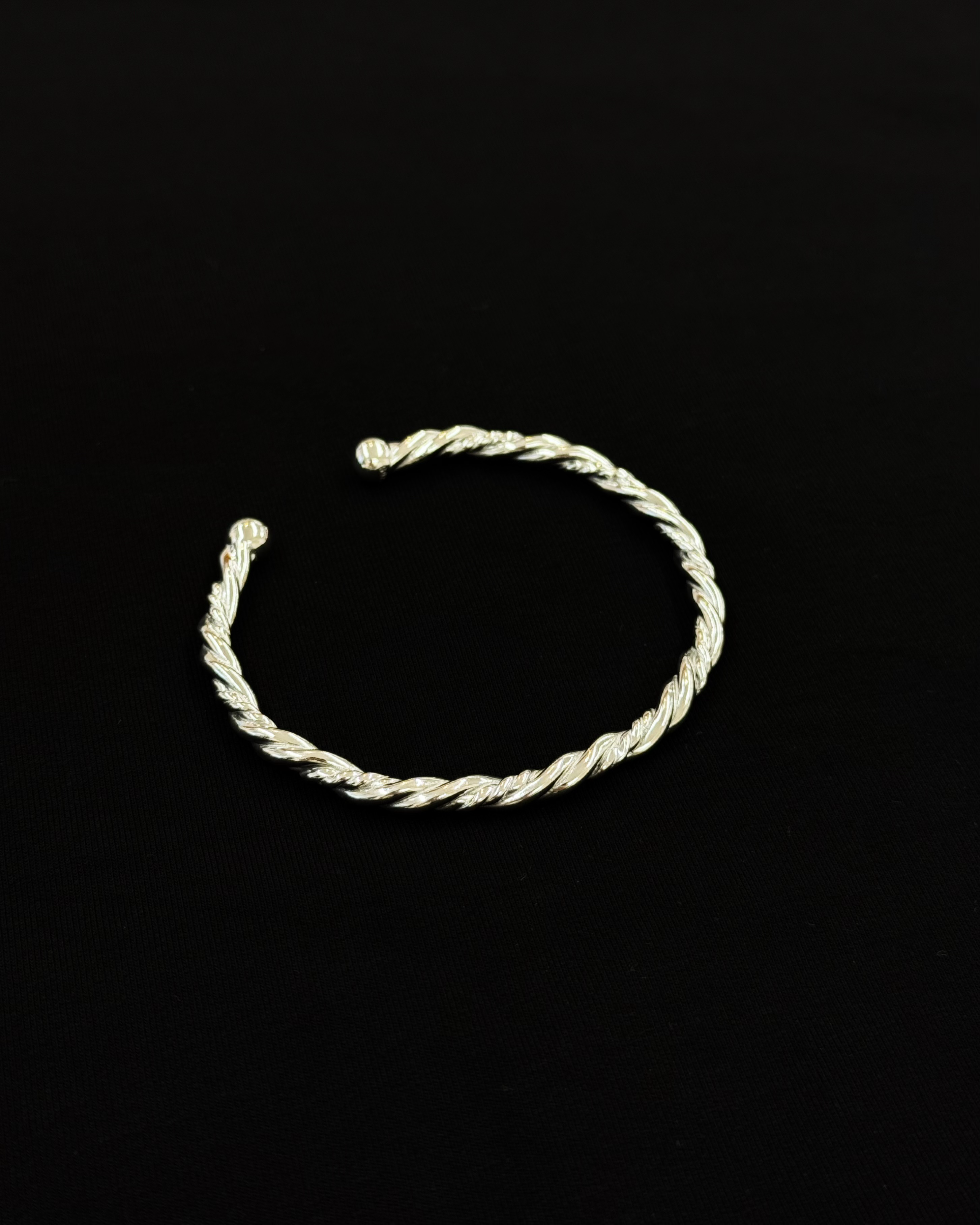 990純銀全扭紋手鈪