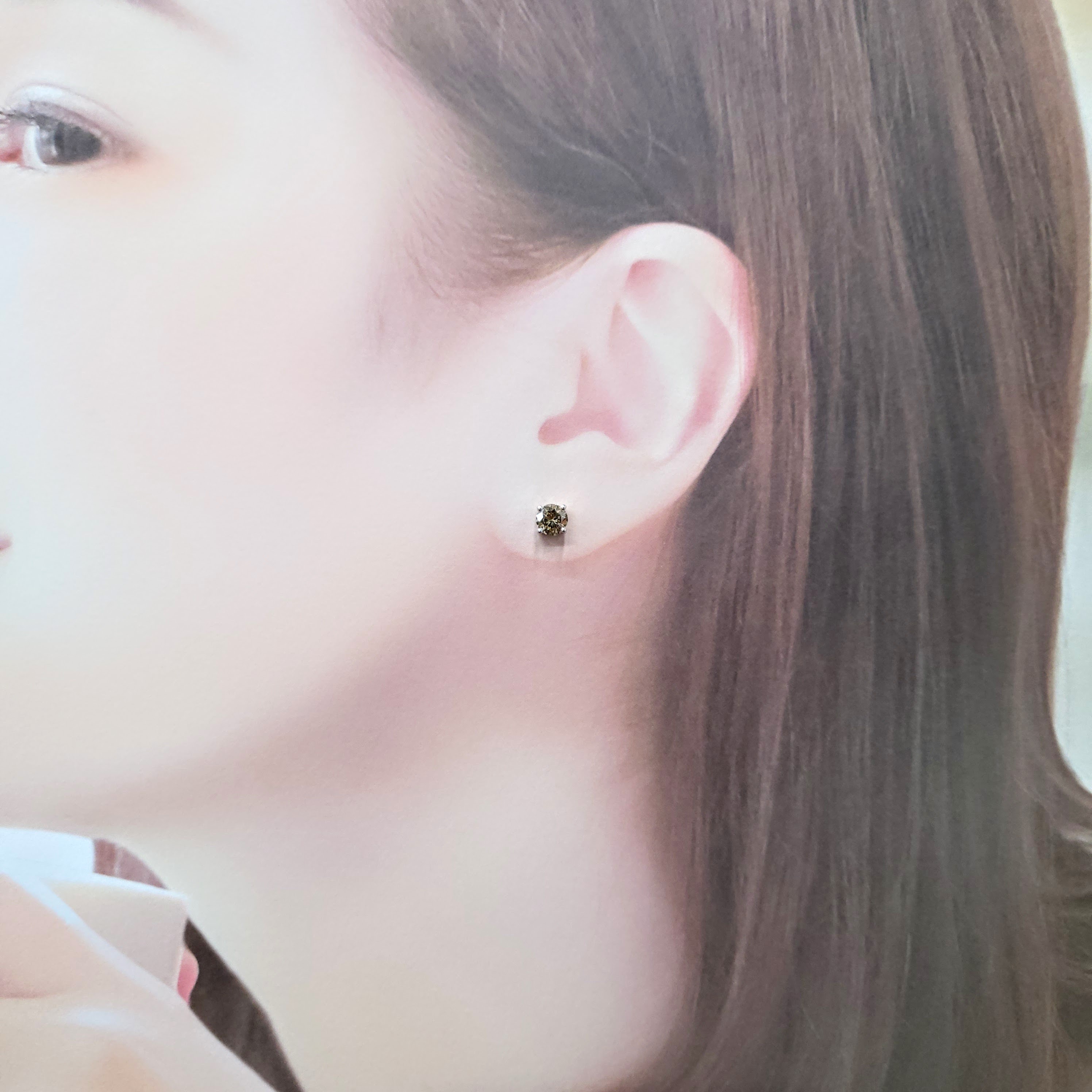 18K White Gold 1.13ct Fancy Brown Diamond Earrings