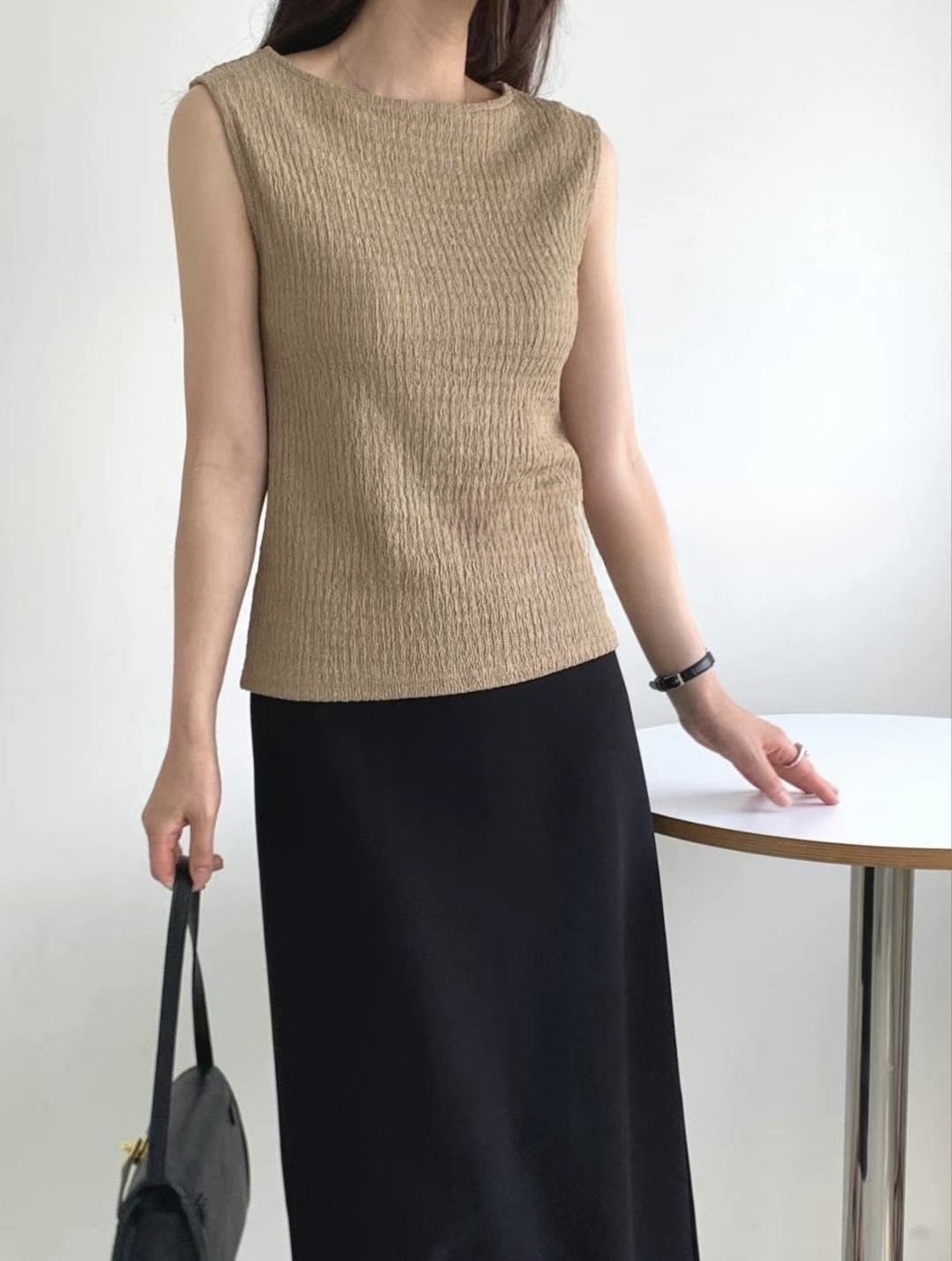 正韓彈性皺感坑條背心