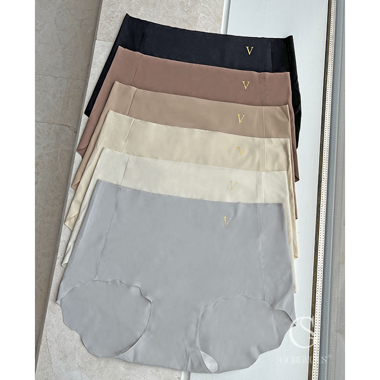 D118「3D蜜桃無痕小褲褲組」