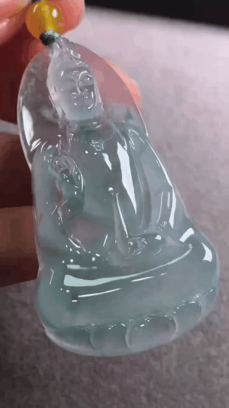 726345 翡翠素衣觀音