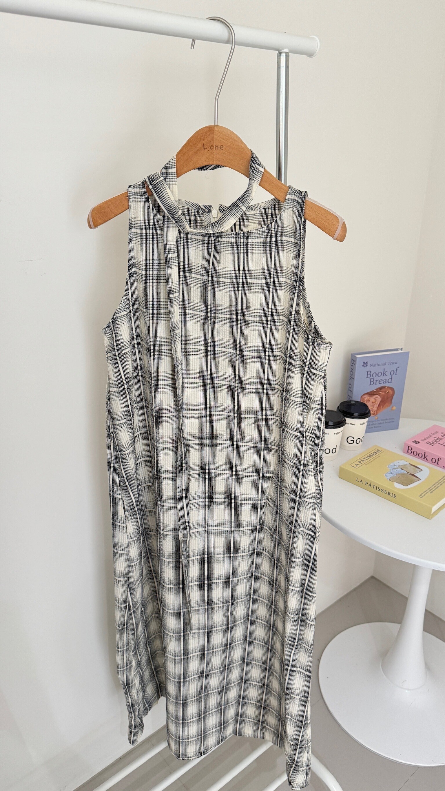 韓風格紋綁帶背心長洋裝