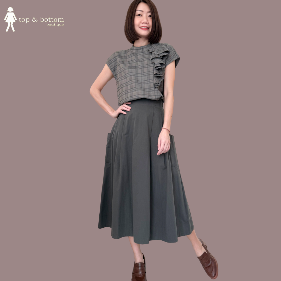 RUFFLES CHECKED BLOUSE