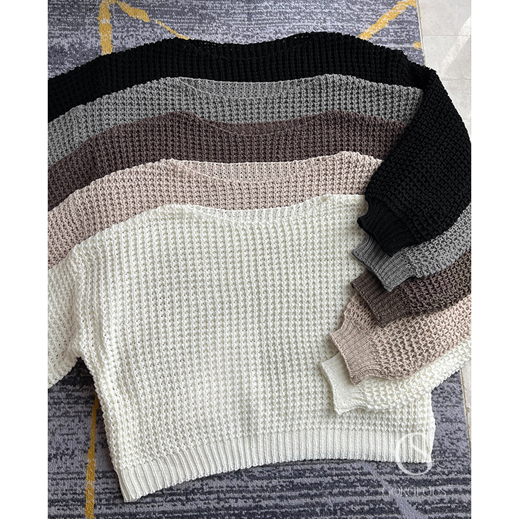 D12 現貨「自訂款軟糯洞洞衣」