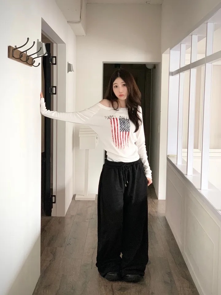 【優惠價預訂】韓國露肩USA長袖TOP（3色）