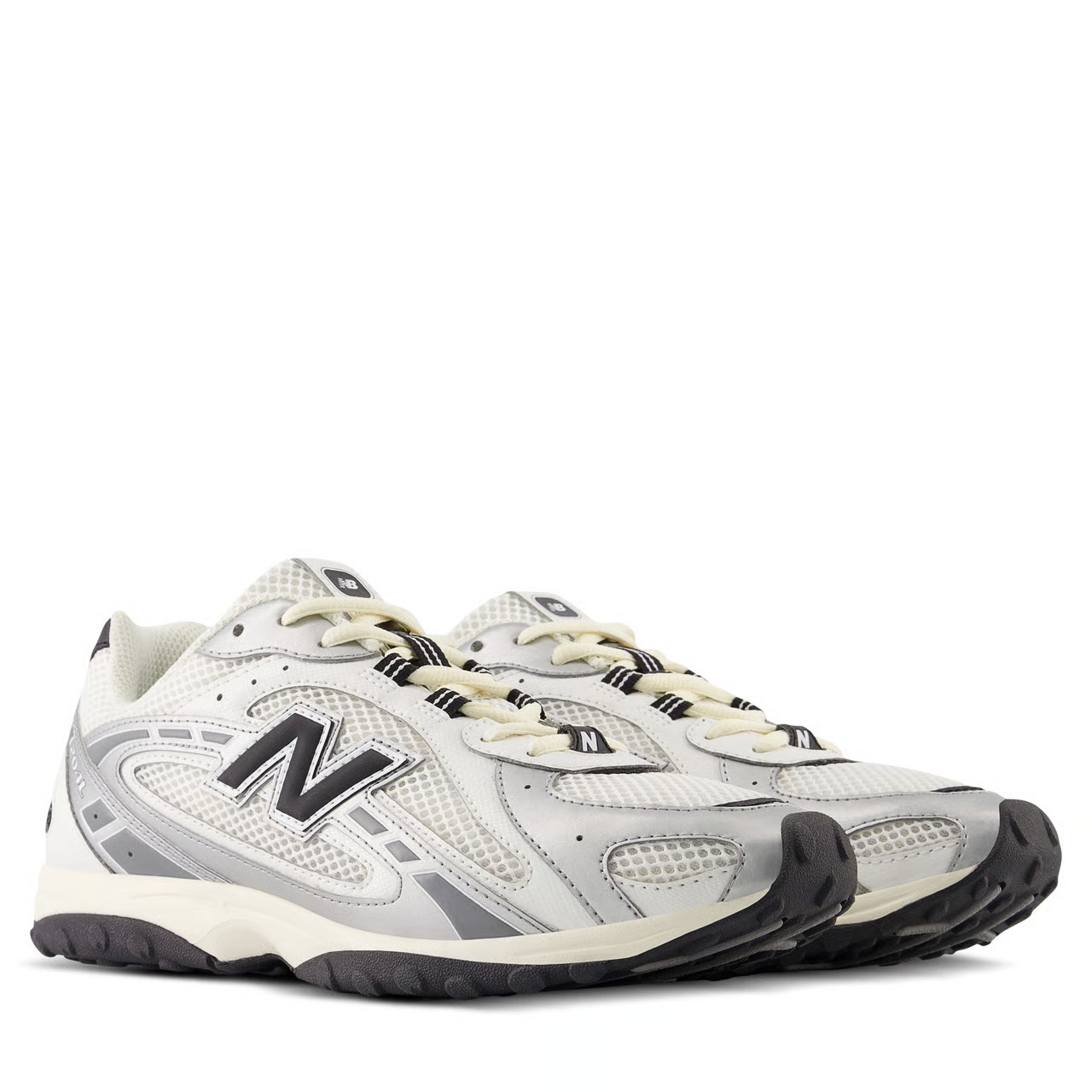 現貨| New Balance U204LSWD(黑Logo) (原裝跟一組米白鞋帶 另可加購彩色鞋帶）