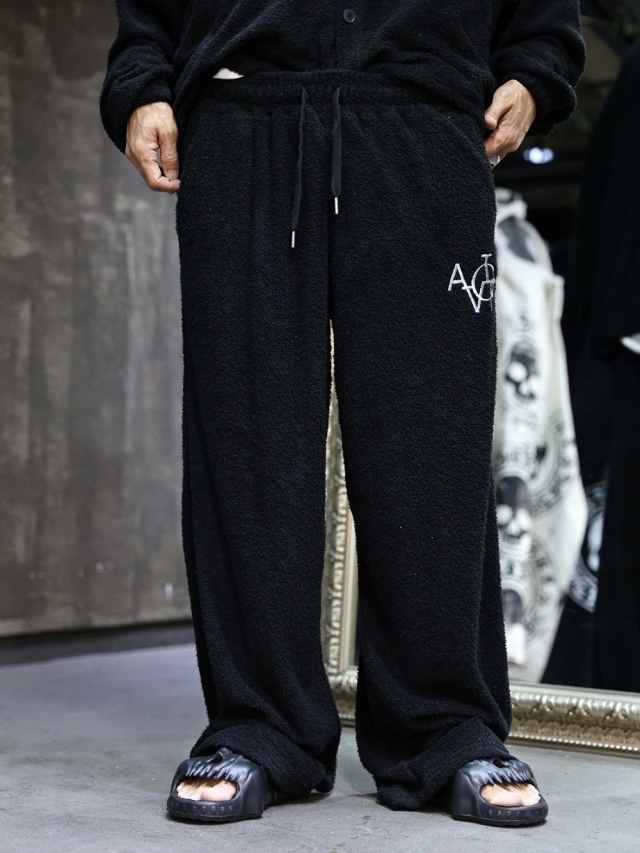 刺繡毛圈休閒褲