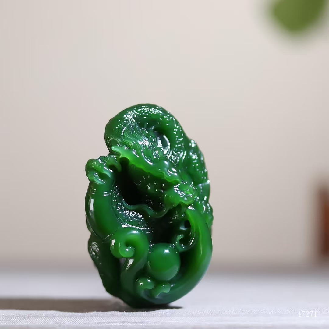 726712 和田玉遊龍獻瑞