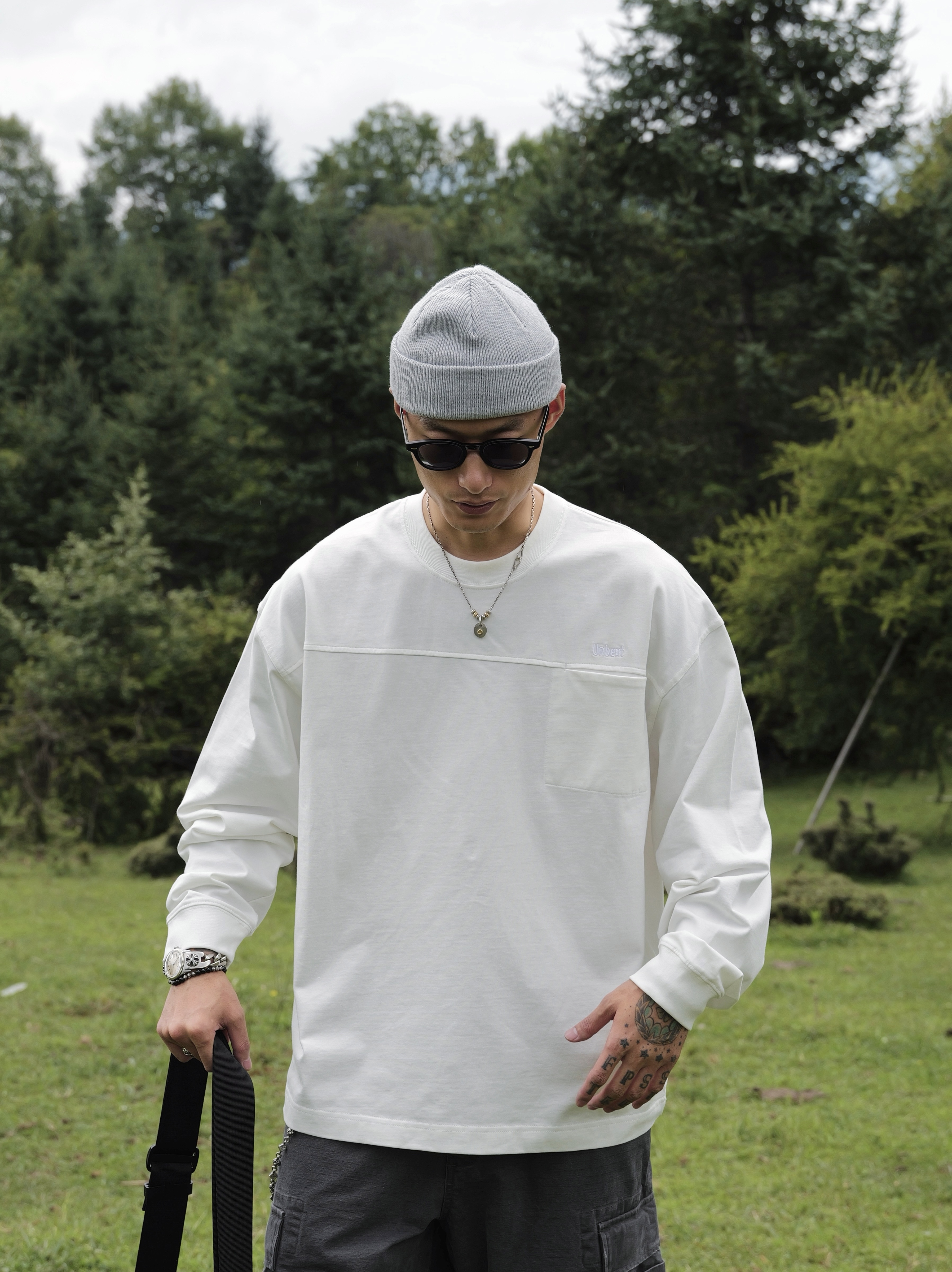 Unbent 25 A/W 純色刺繡拼縫口袋長袖