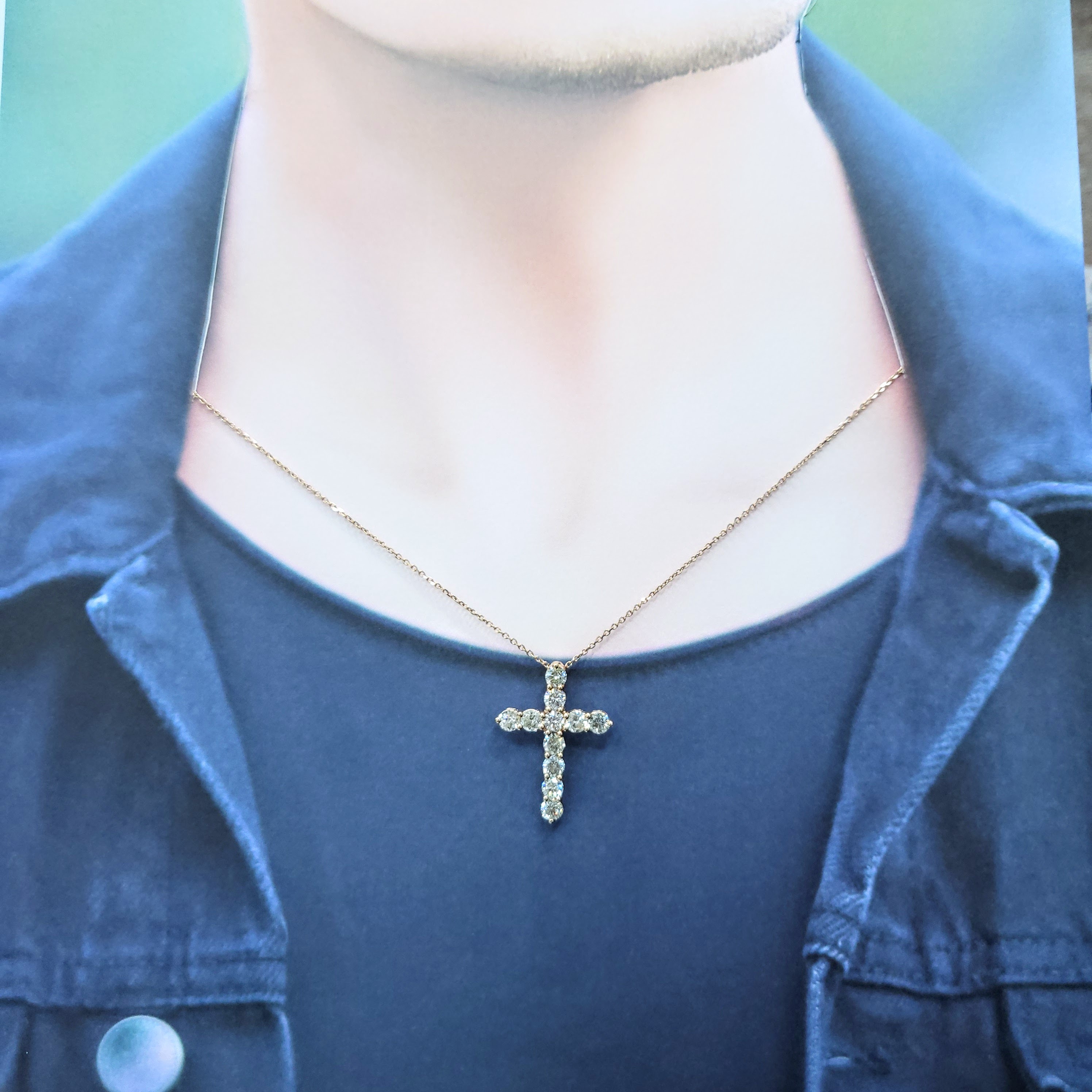 18K Rose Gold 2.61ct Diamond Pendant Cross