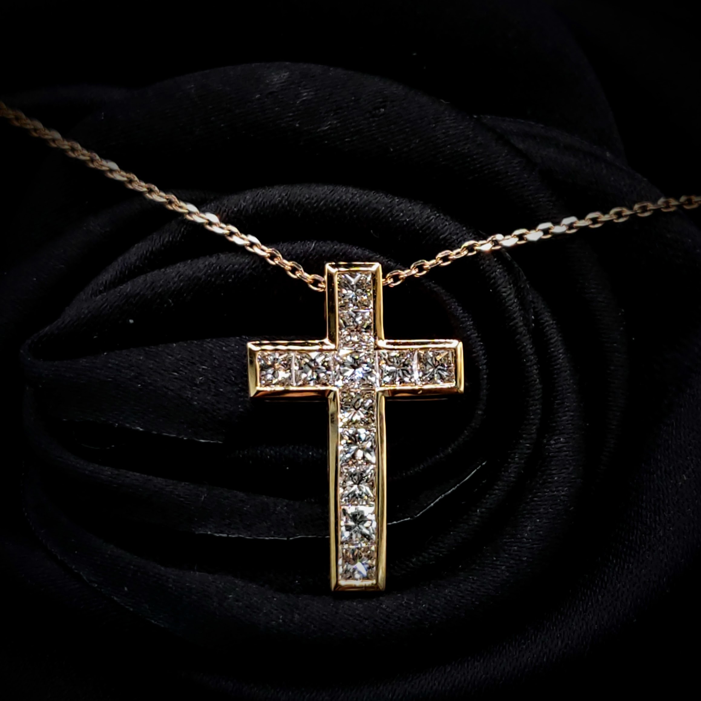 18K Rose Gold 1.24ct Princess Cut Diamond Pendant