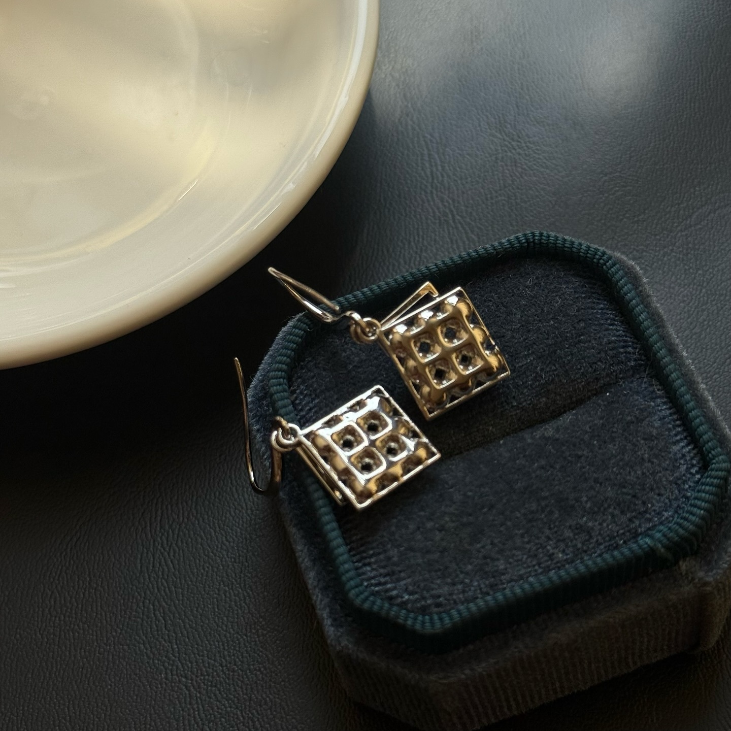 [原石] 藍磷灰石 925銀耳環 勾式耳環