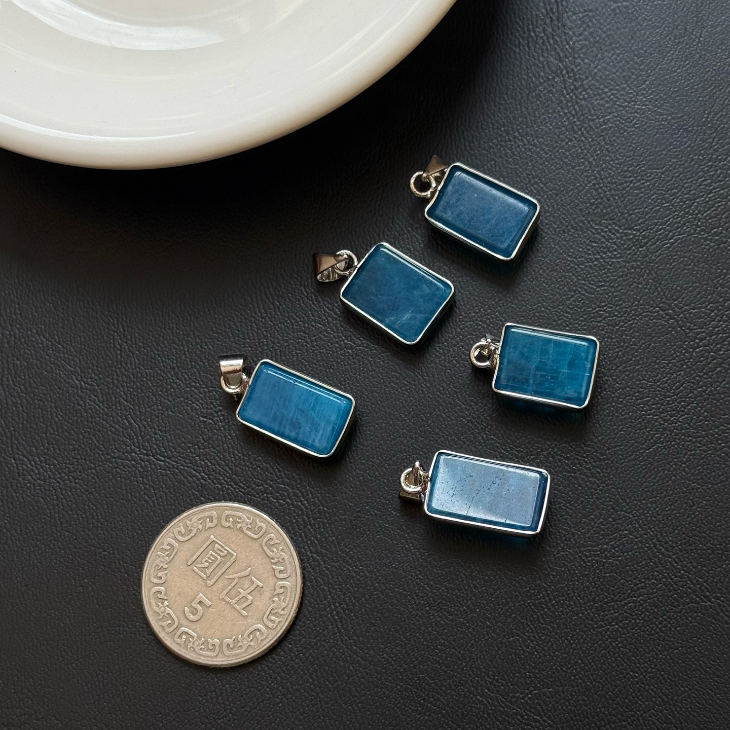 [原石] 藍磷灰石 項鏈吊墜