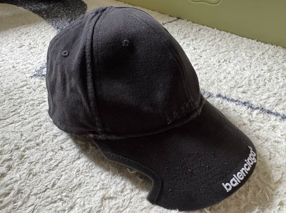Balenciaga 巴黎世家 缺口 刷破 帽子 老帽