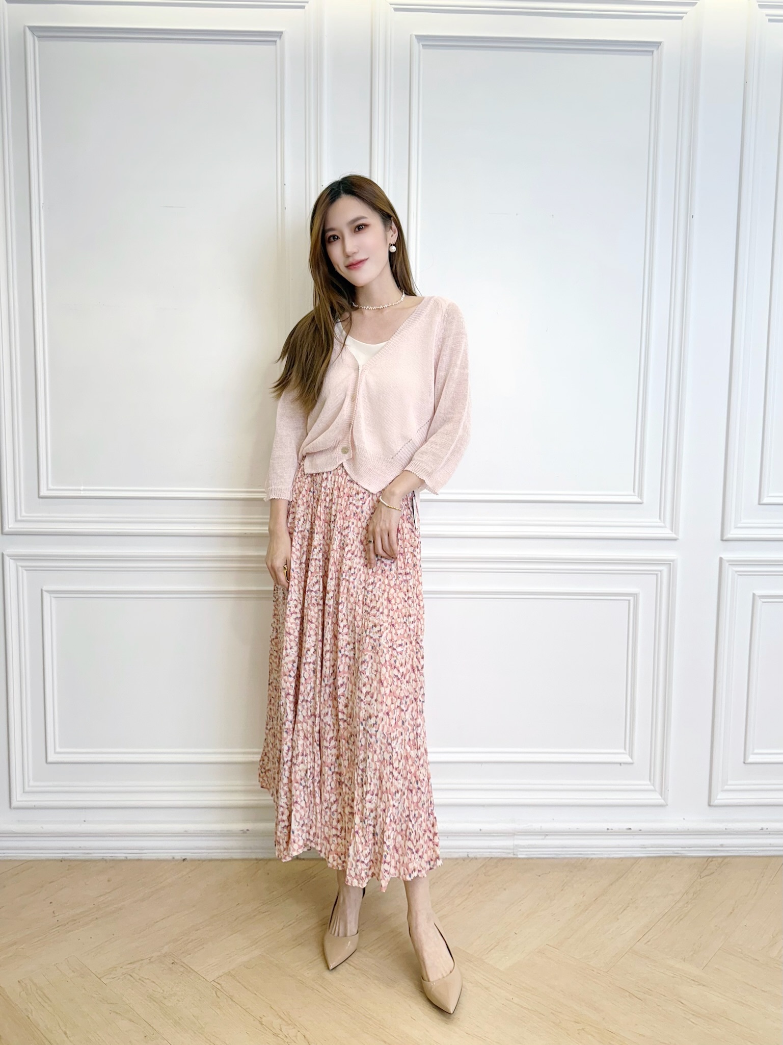 下擺開衩開襟衫