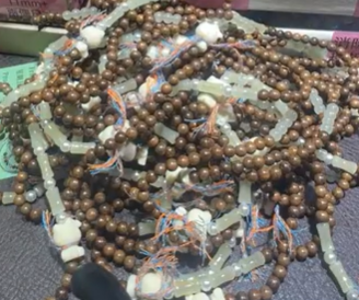 250822 - B15 6mm+金絲楠木綠琉璃KT貓象牙果設計款雙圈手串